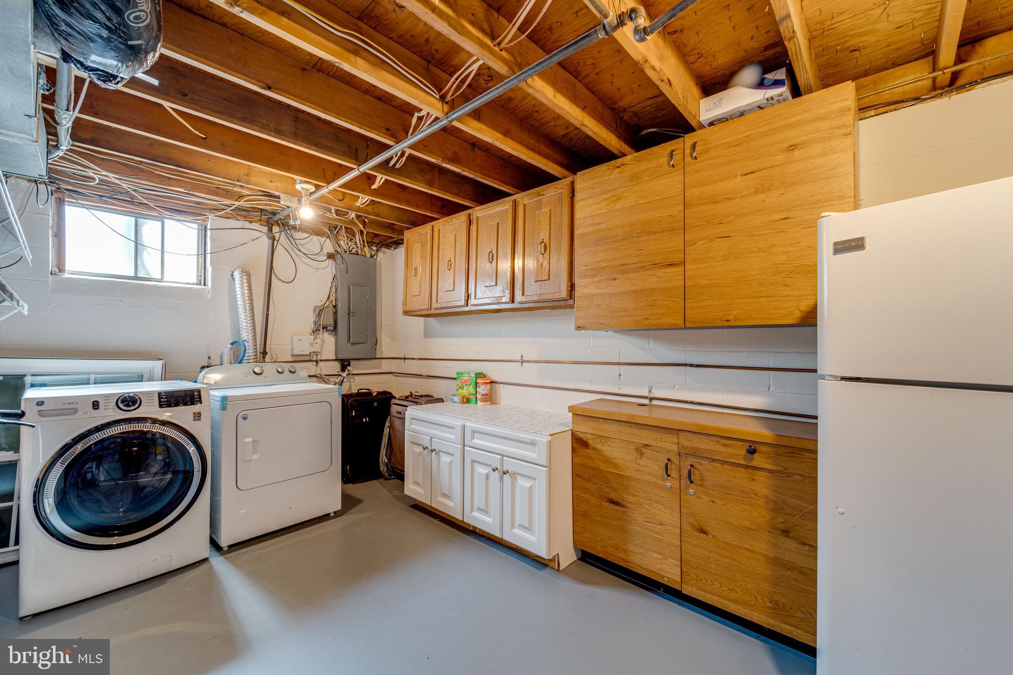 DALE CITY - Residential