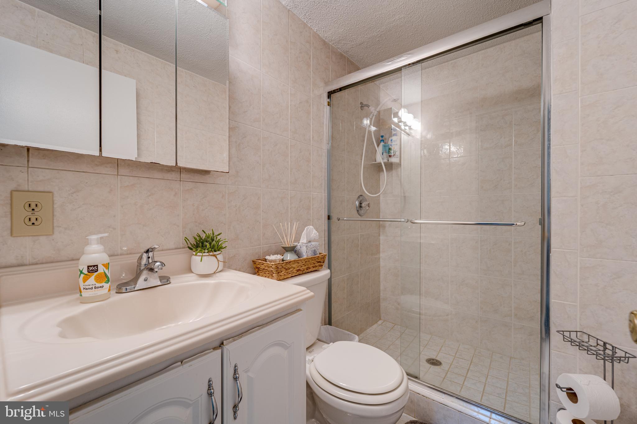 DALE CITY - Residential