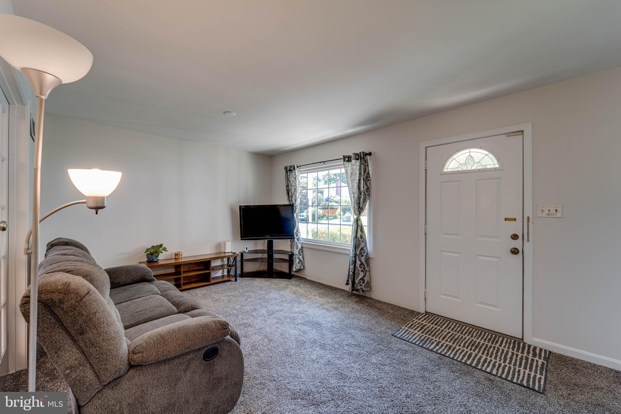 DALE CITY - Residential