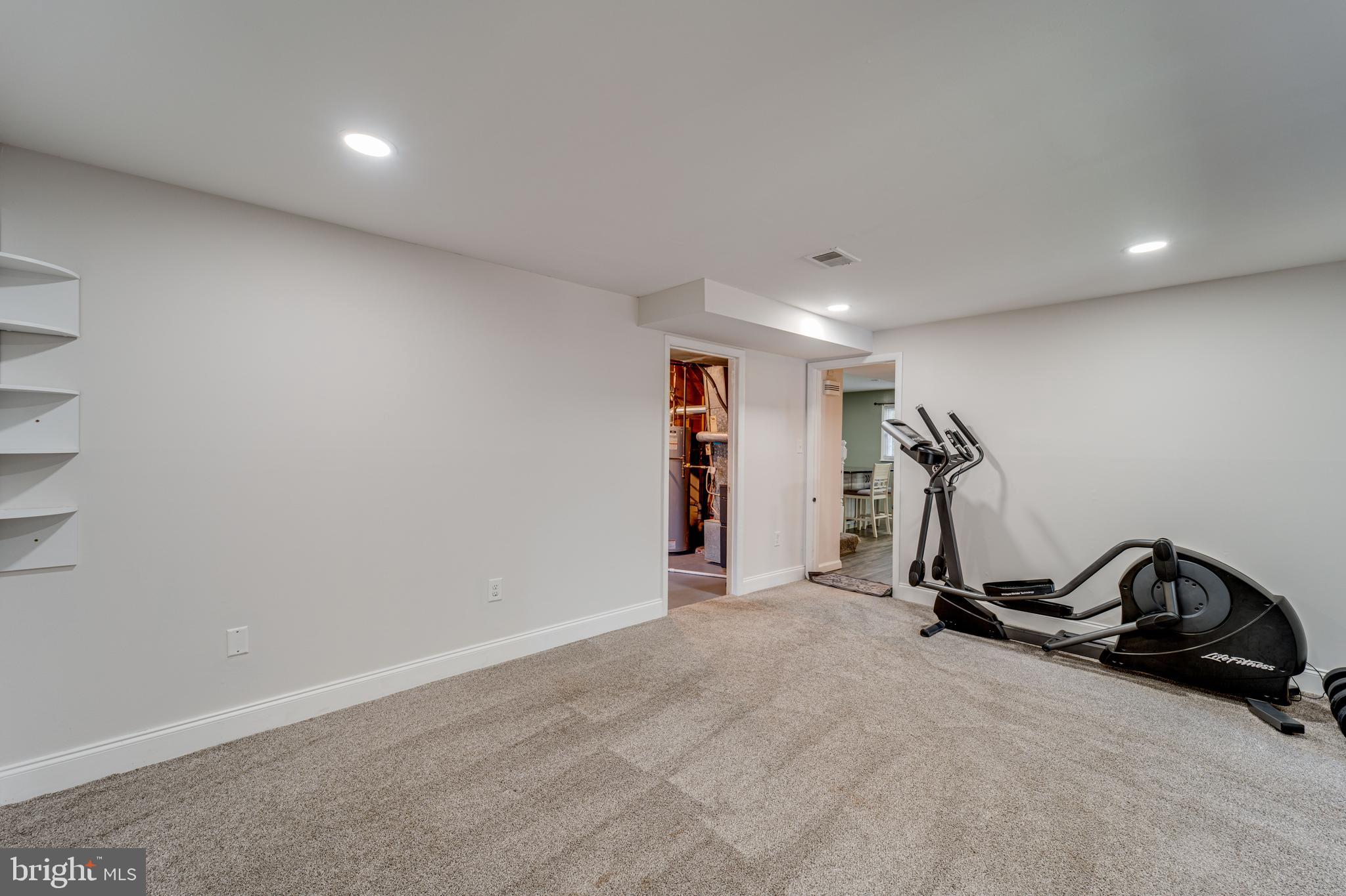 DALE CITY - Residential