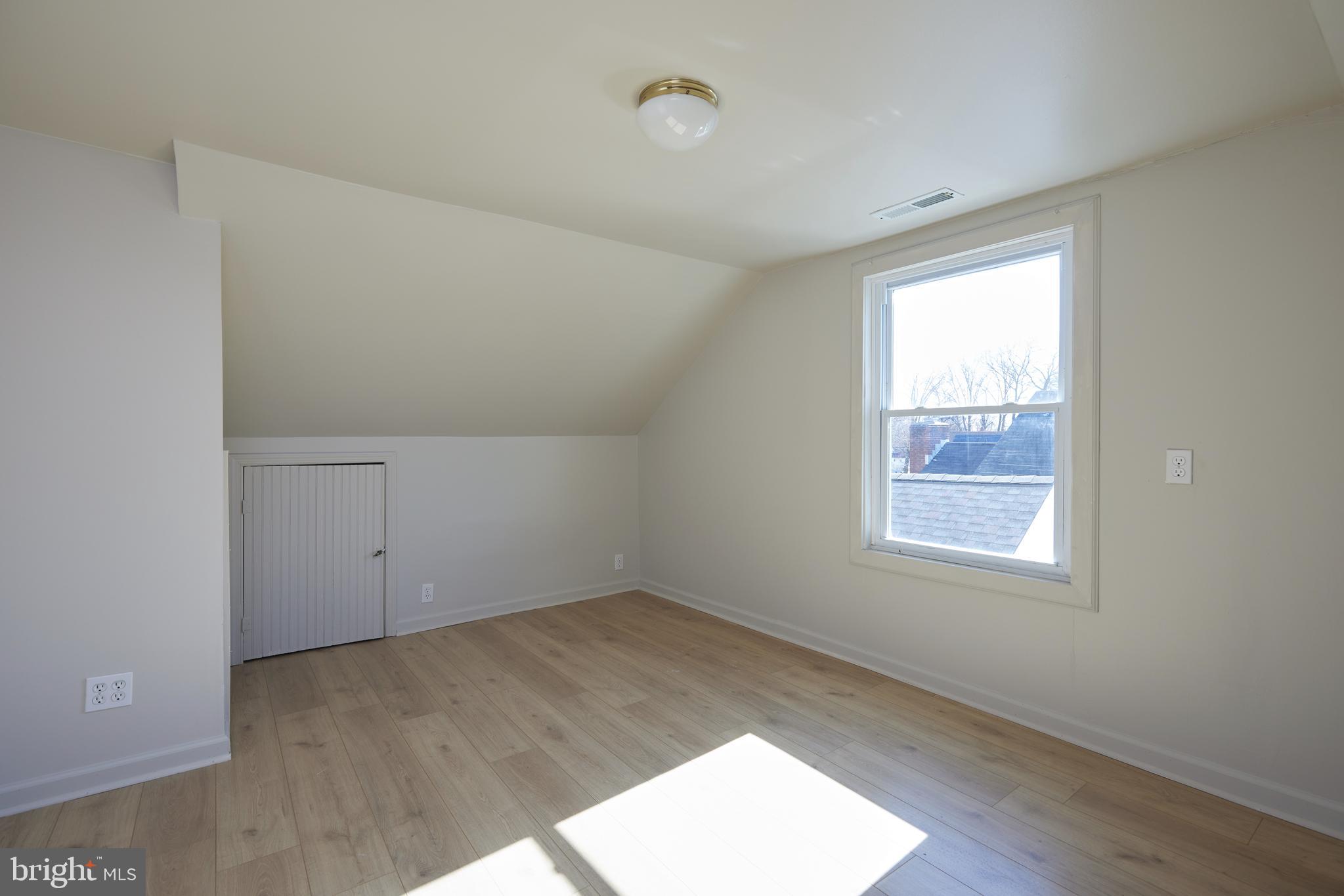 HARFORD HILLS - Residential