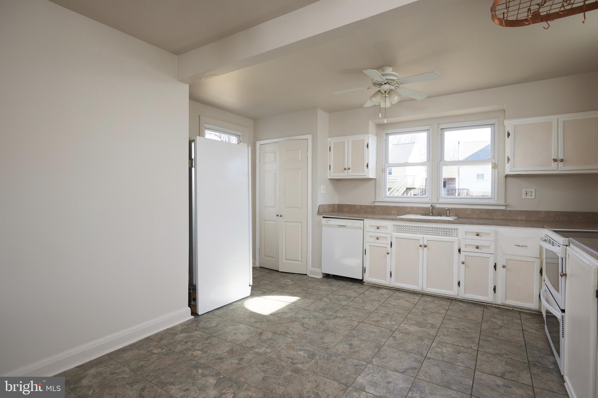 HARFORD HILLS - Residential