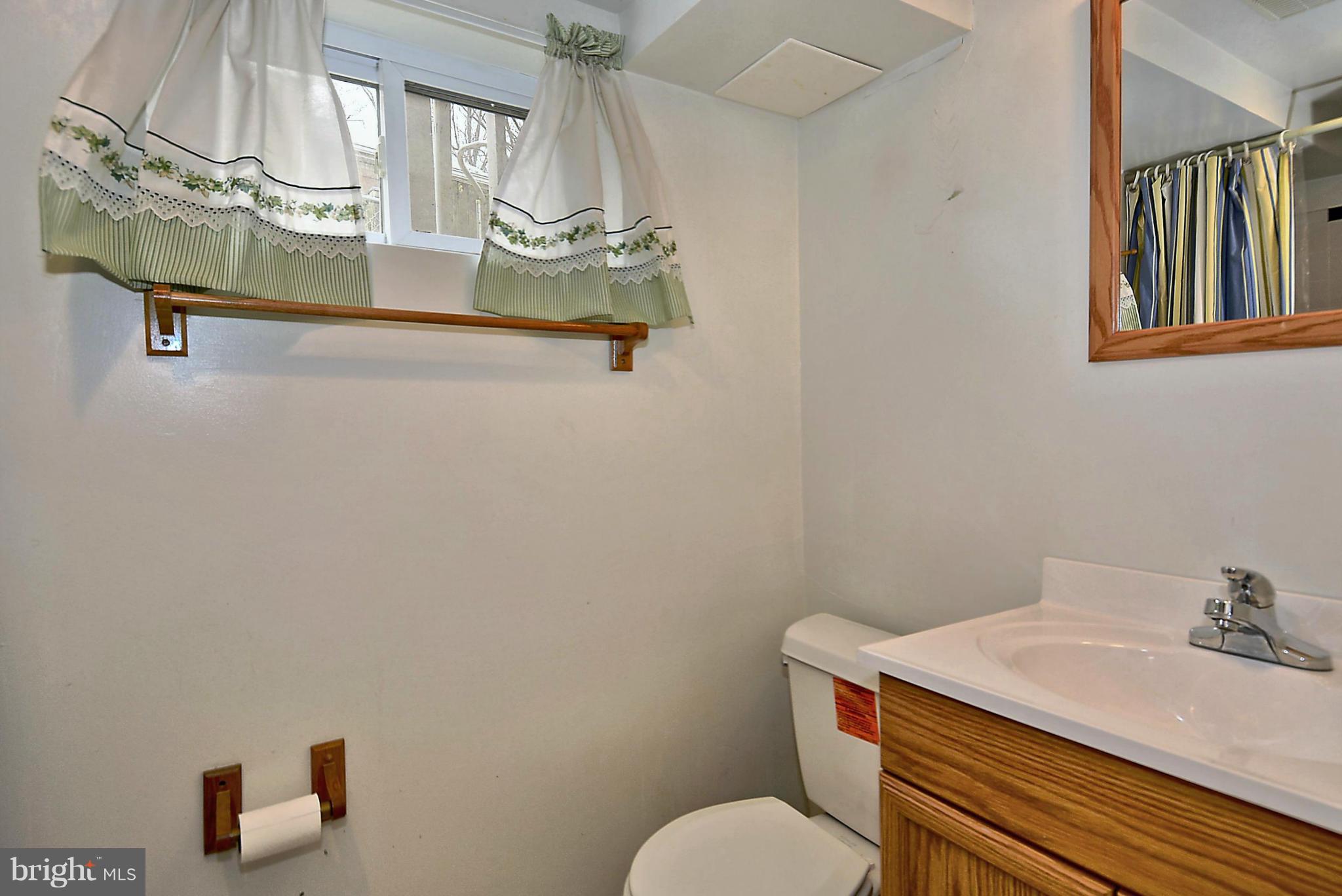 CHESTNUT HILLS - Residential