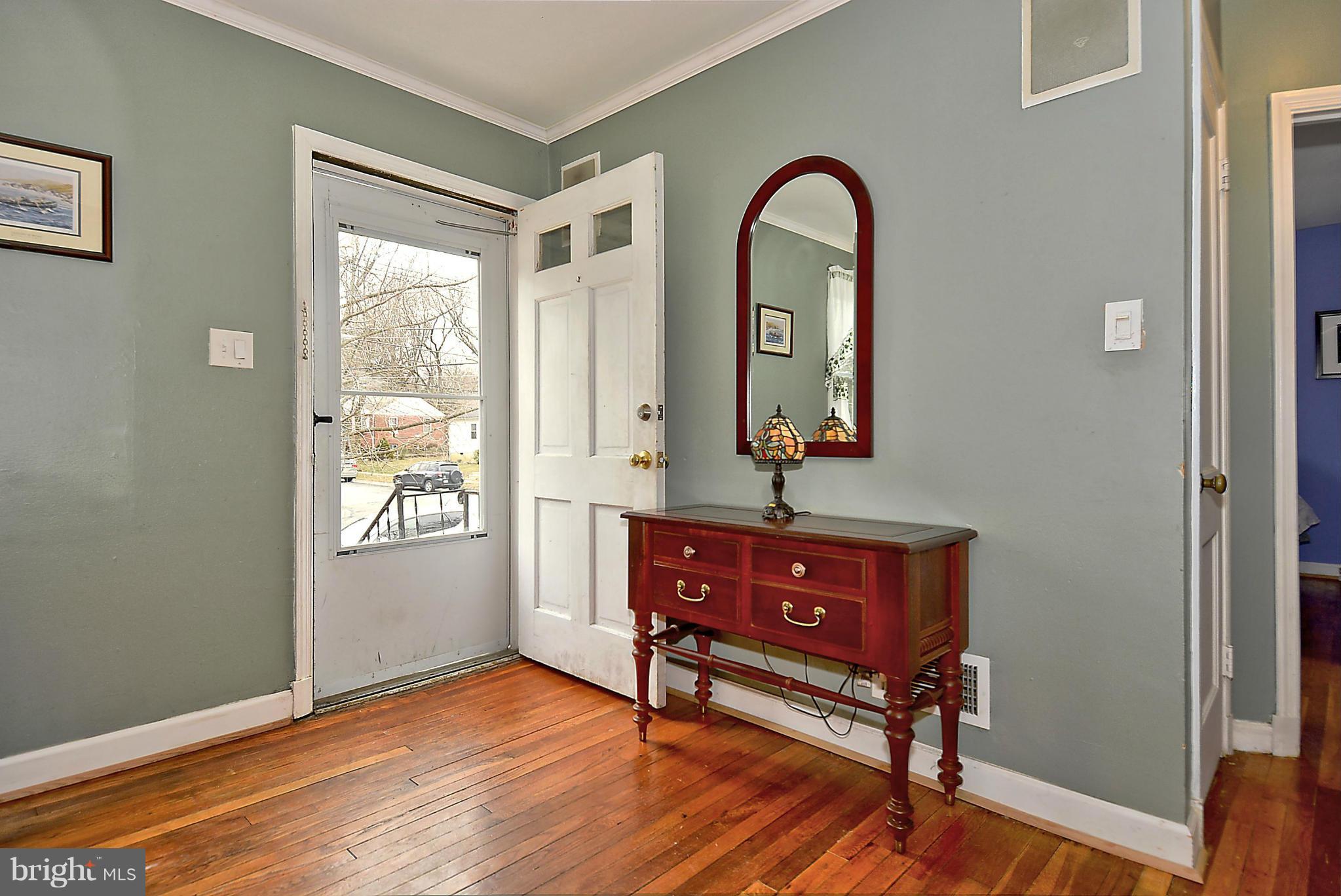 CHESTNUT HILLS - Residential