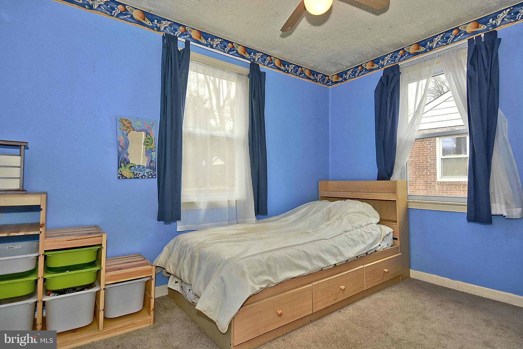 CHESTNUT HILLS - Residential