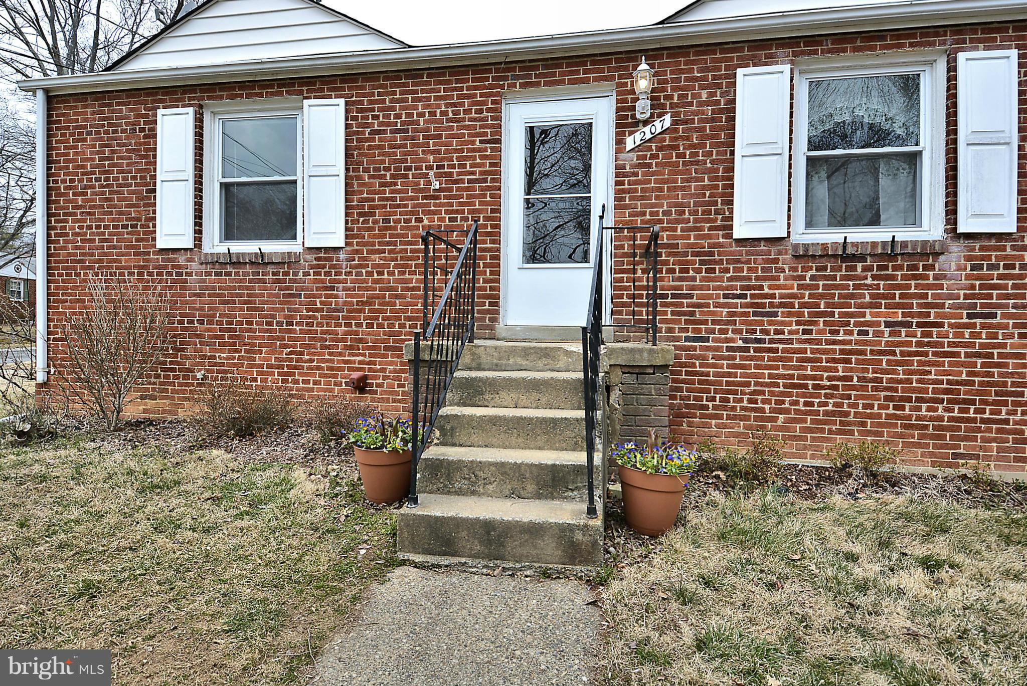 CHESTNUT HILLS - Residential