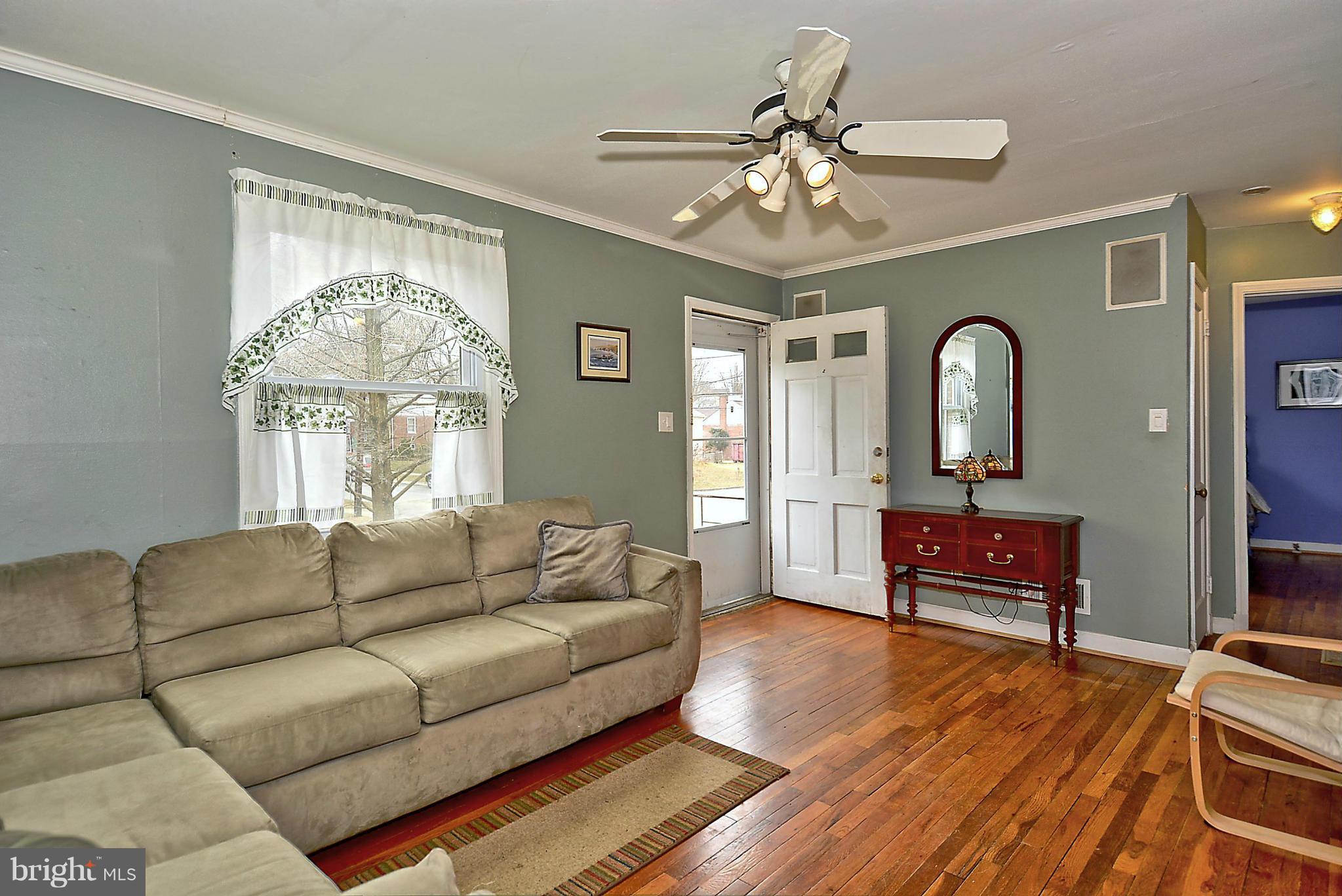 CHESTNUT HILLS - Residential