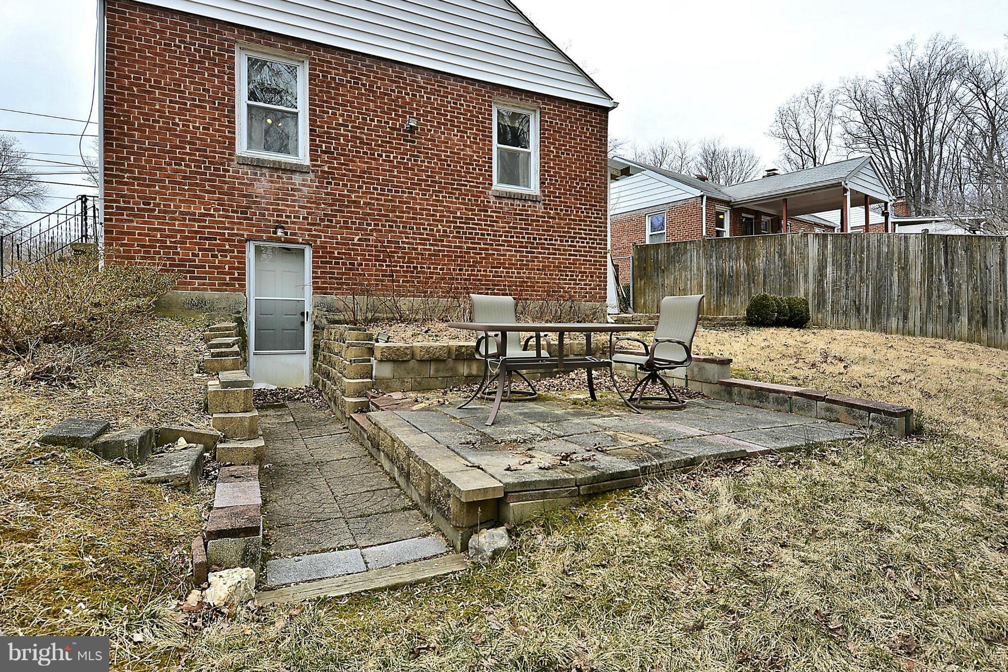 CHESTNUT HILLS - Residential