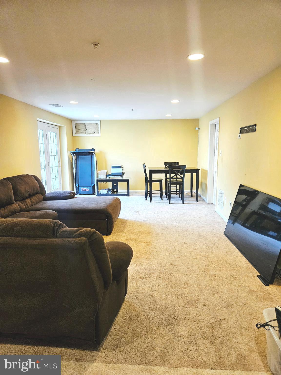 HAMPTON - Residential