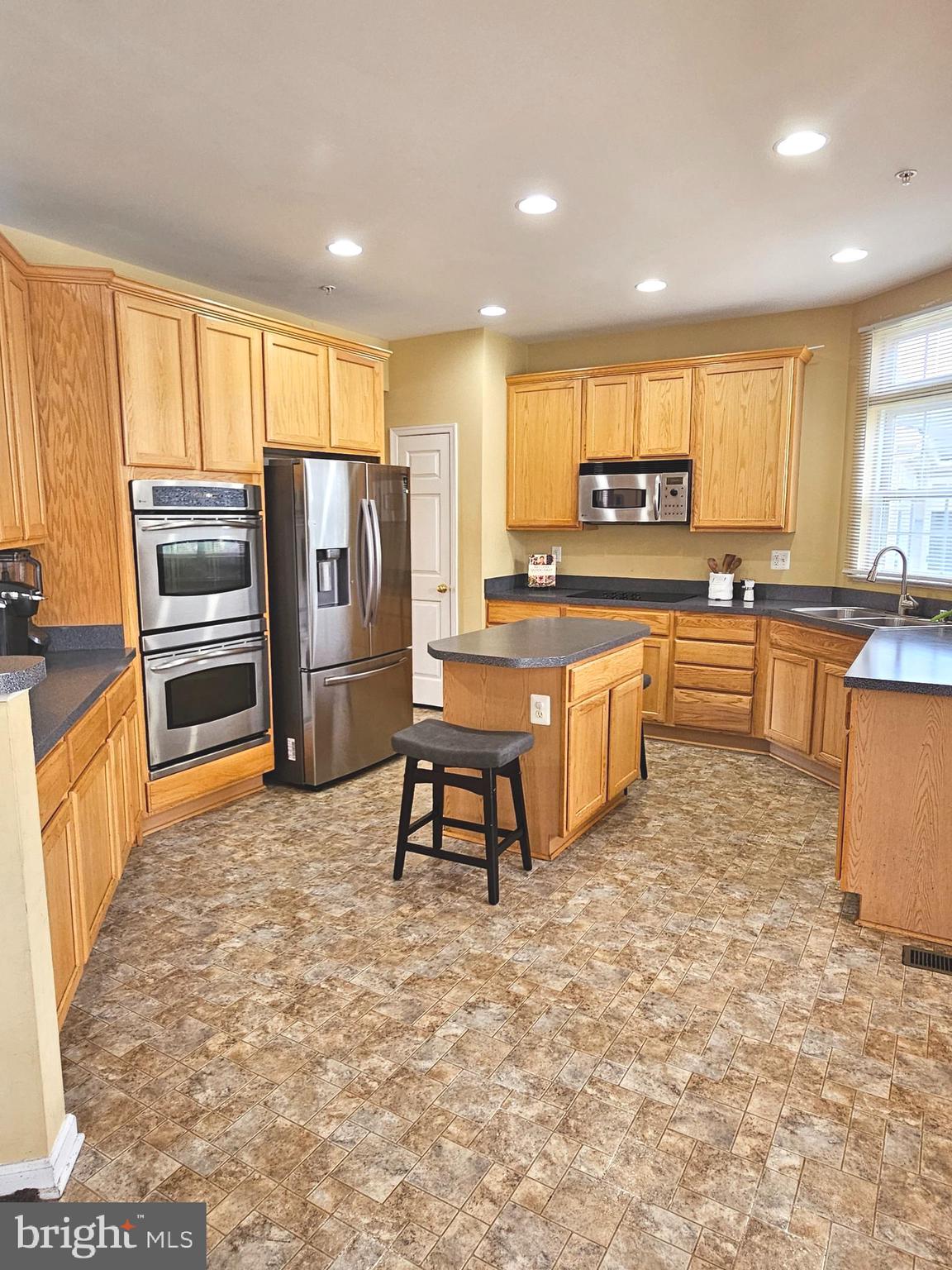 HAMPTON - Residential