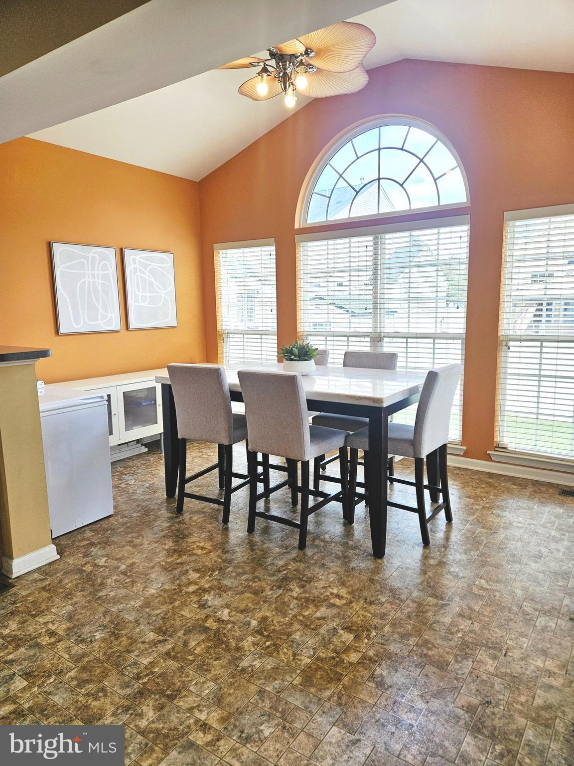 HAMPTON - Residential