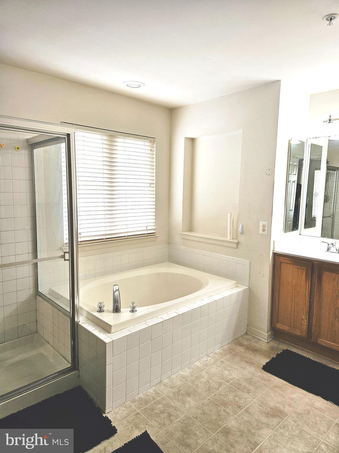 HAMPTON - Residential