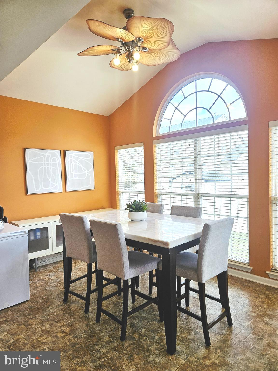 HAMPTON - Residential