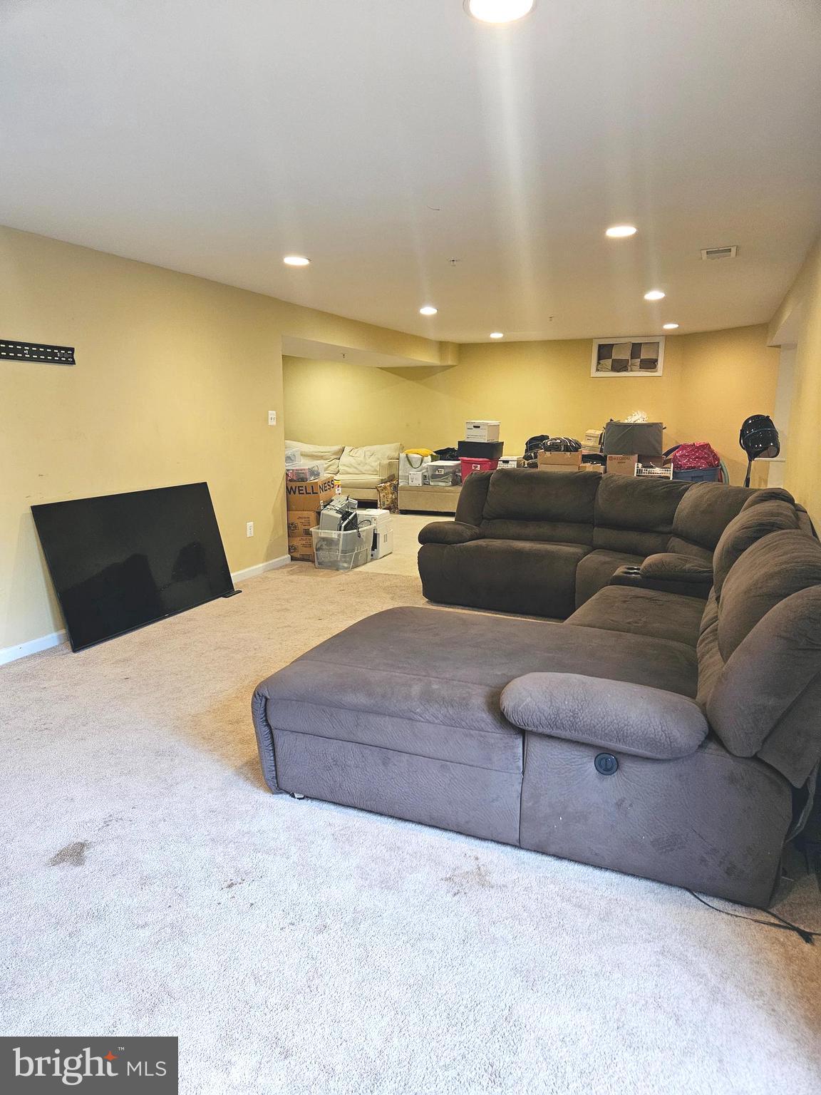 HAMPTON - Residential