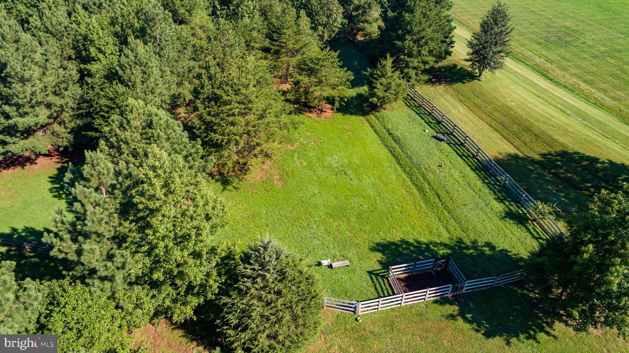 FAWN LAKE - Residential