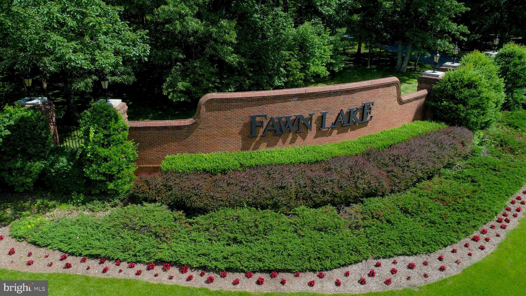 FAWN LAKE - Residential