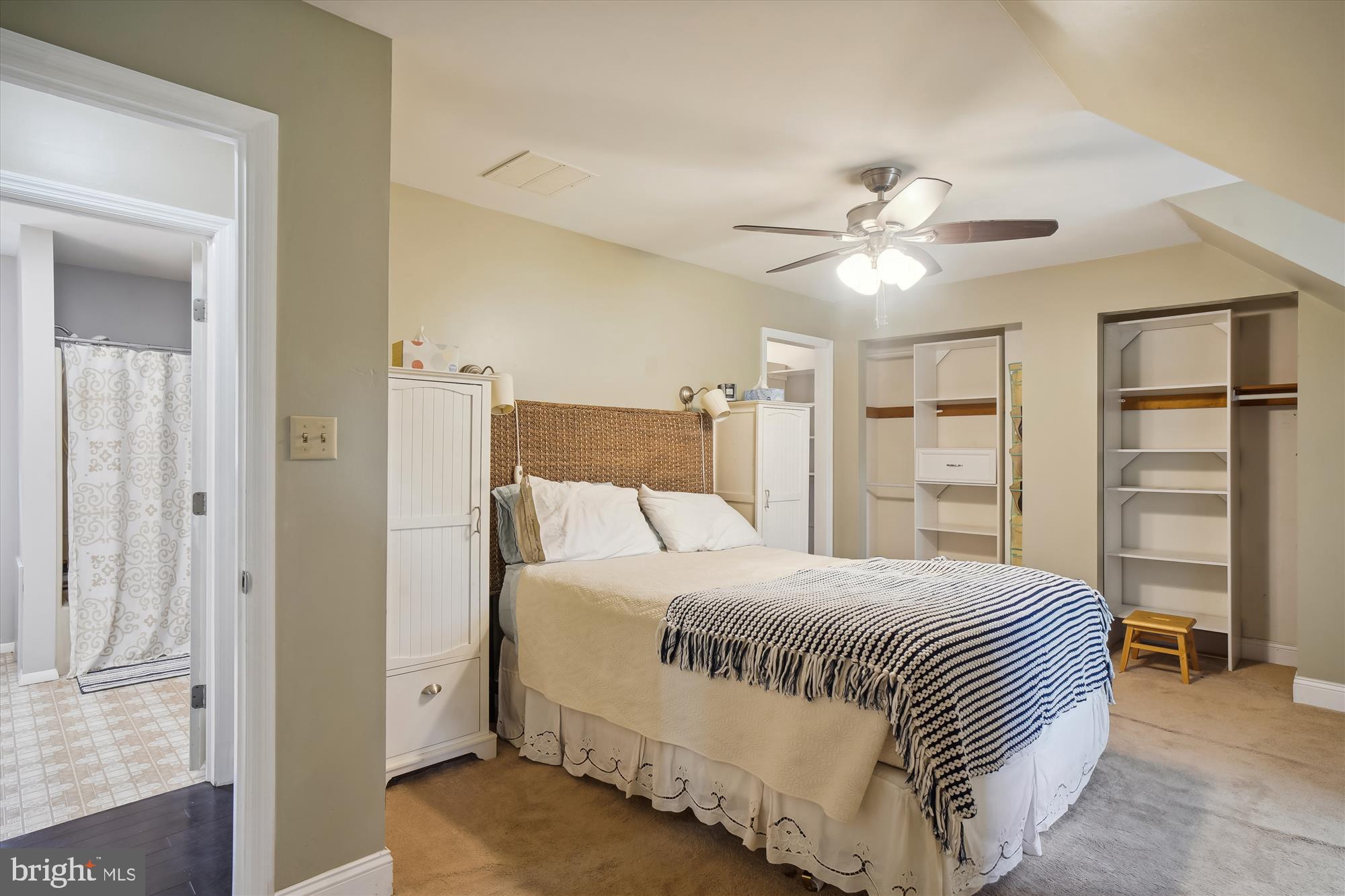 ATANASOFF HILL - Residential