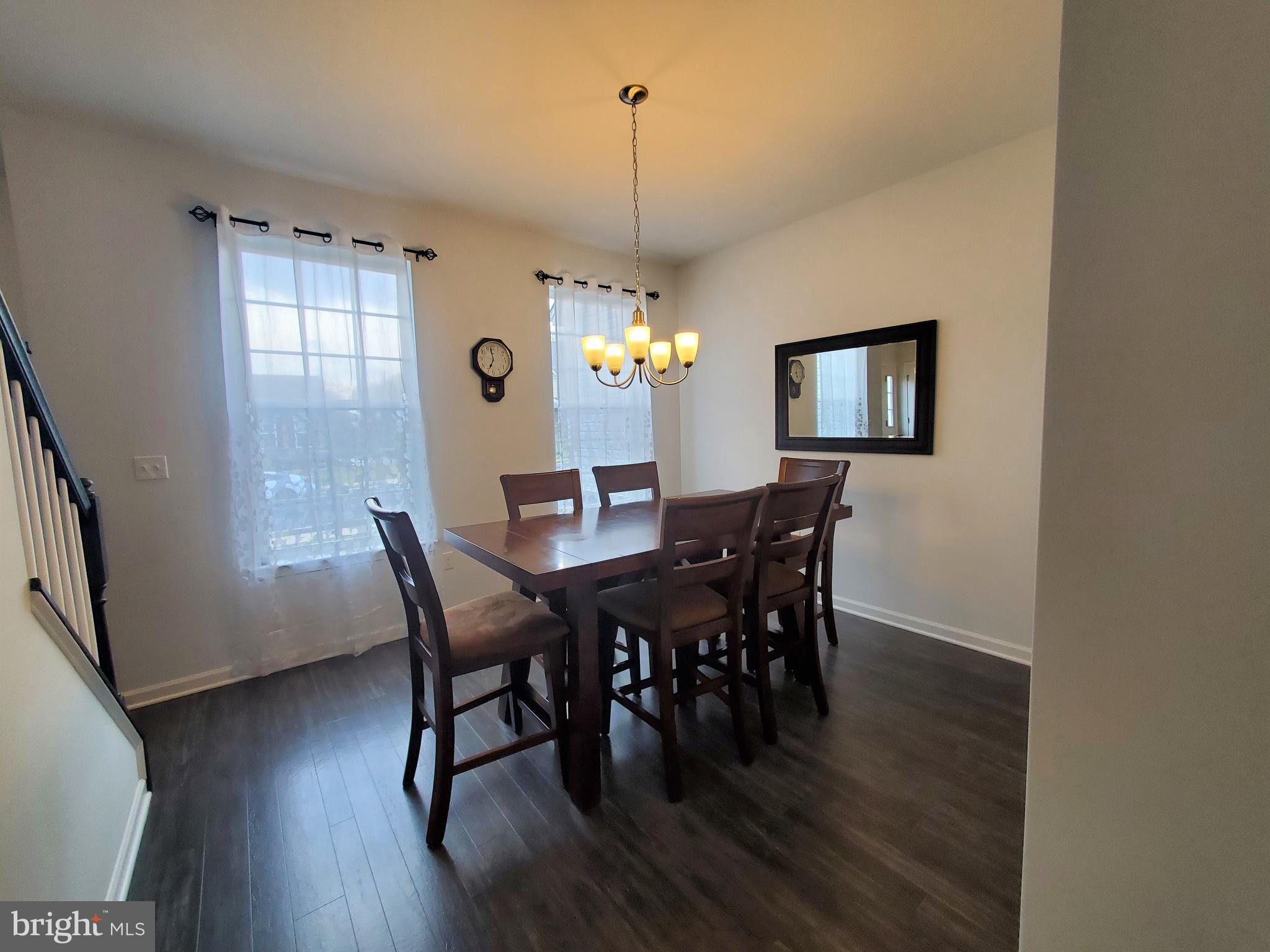 BROOK POINT - Residential