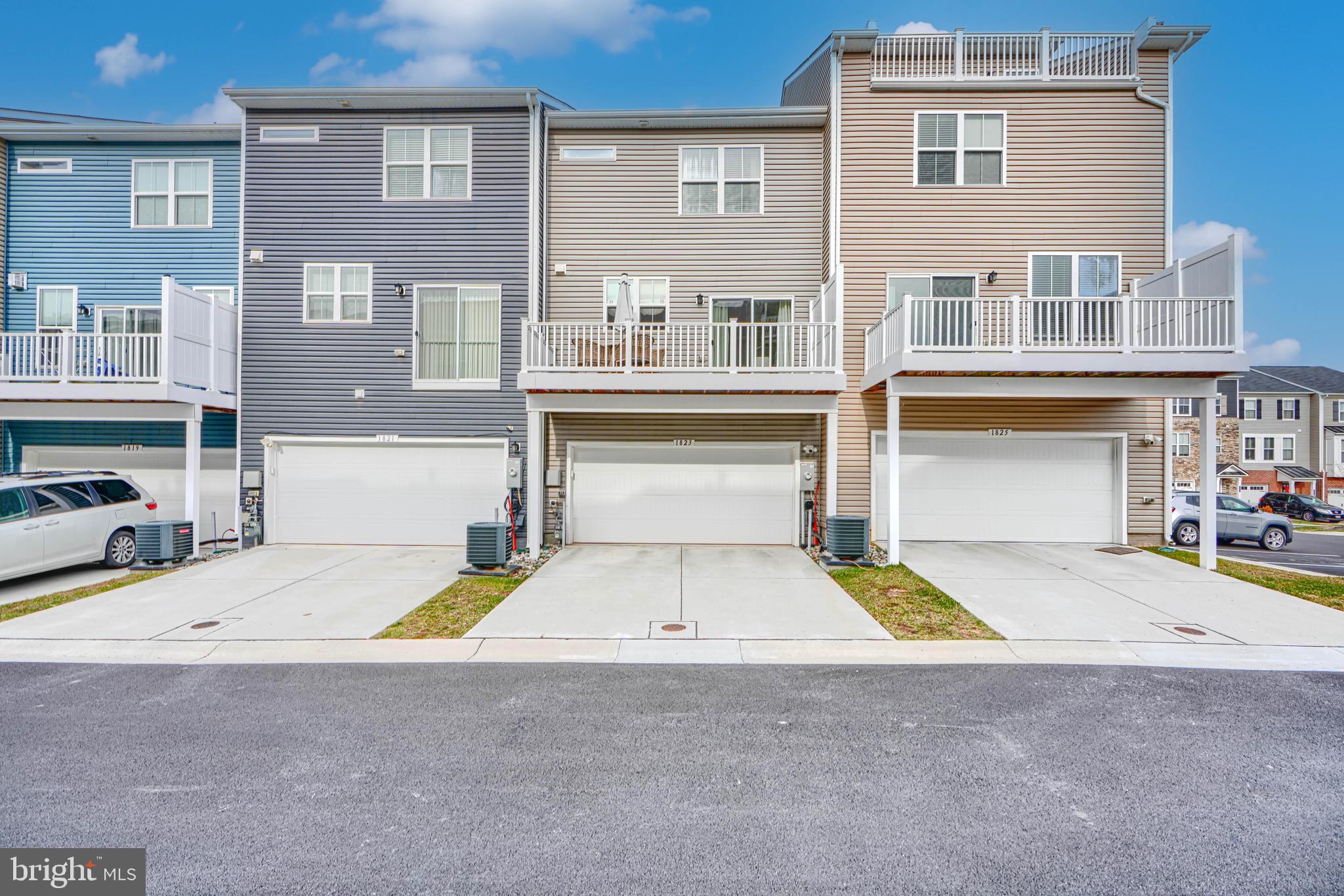 THE RIDGES - Residential