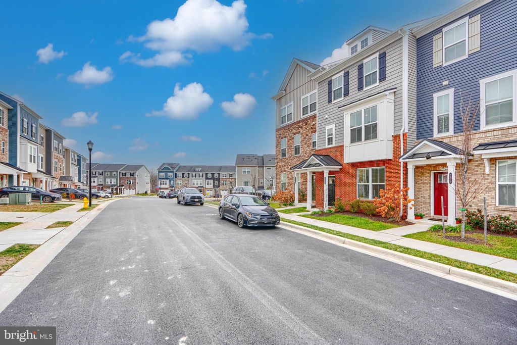 Photo of 1823 Iris Lane, HANOVER, MD 21076 (MLS # MDAA2133226)