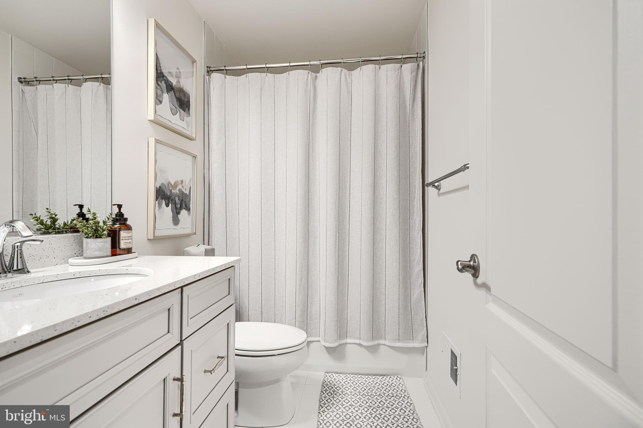 THE RIDGES - Residential