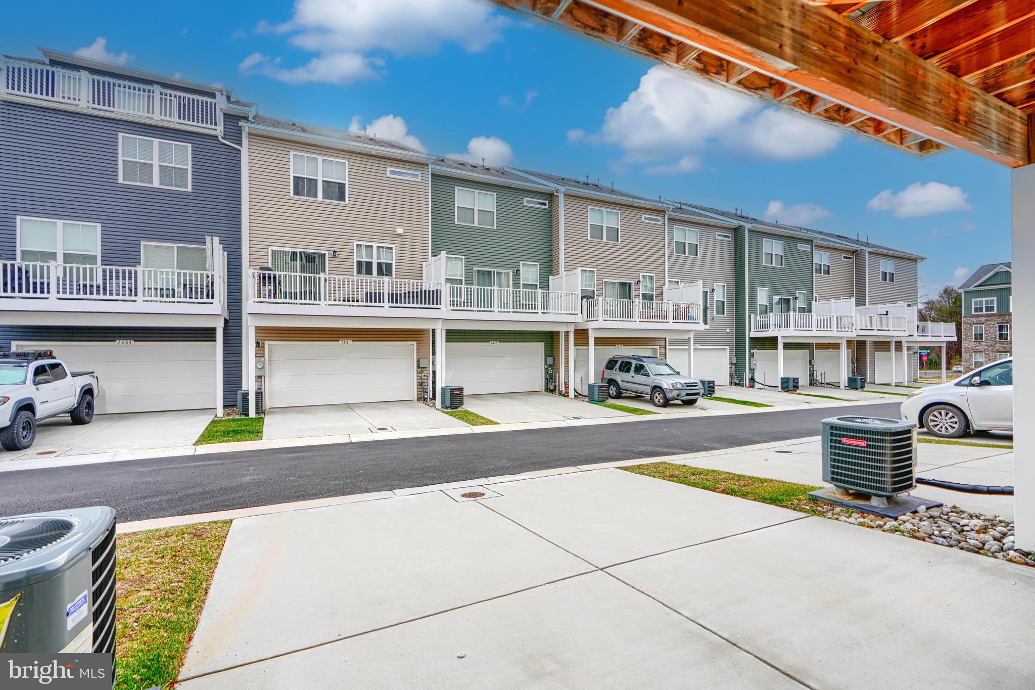 THE RIDGES - Residential