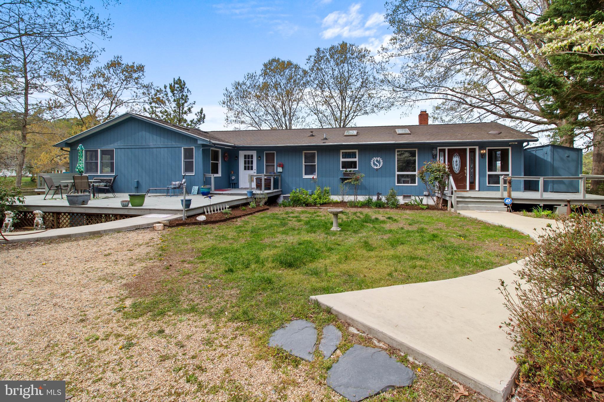152 SWANN COURT