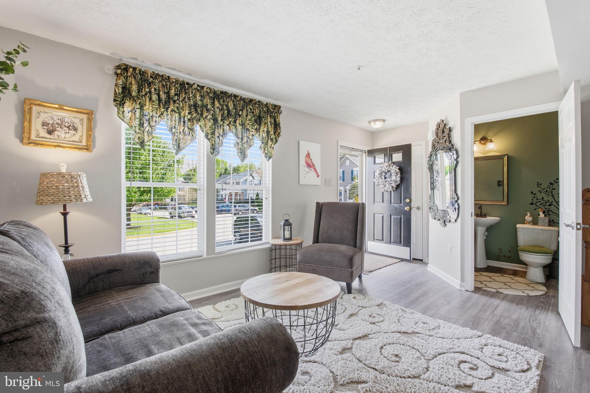 HUNTERS RUN VILLAGE - Residential