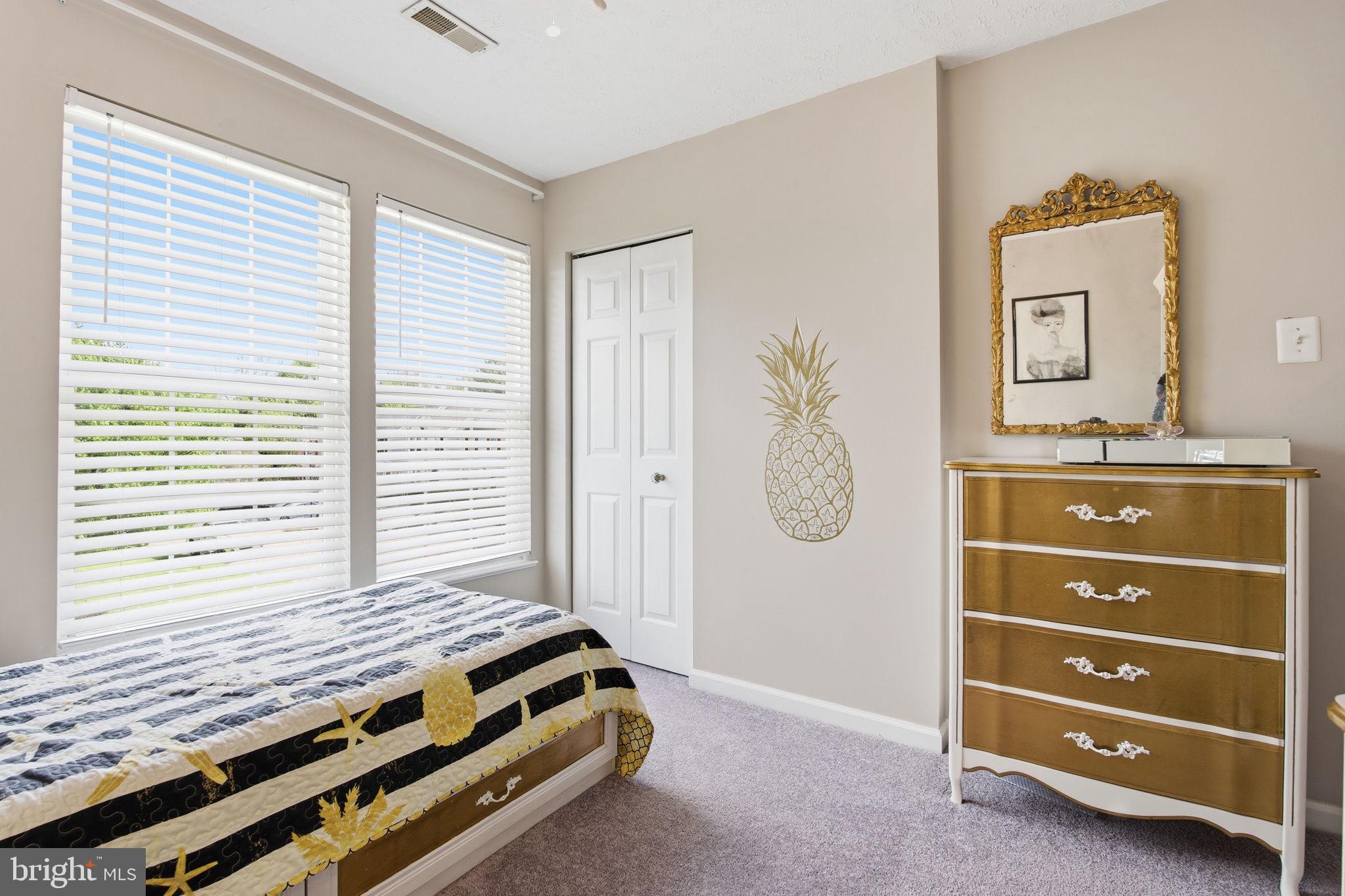 HUNTERS RUN VILLAGE - Residential