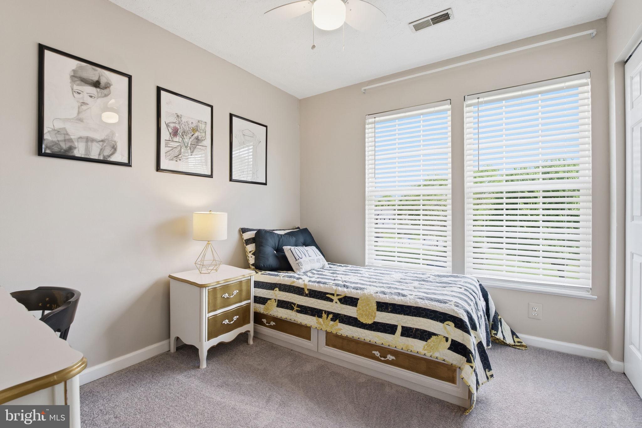 HUNTERS RUN VILLAGE - Residential