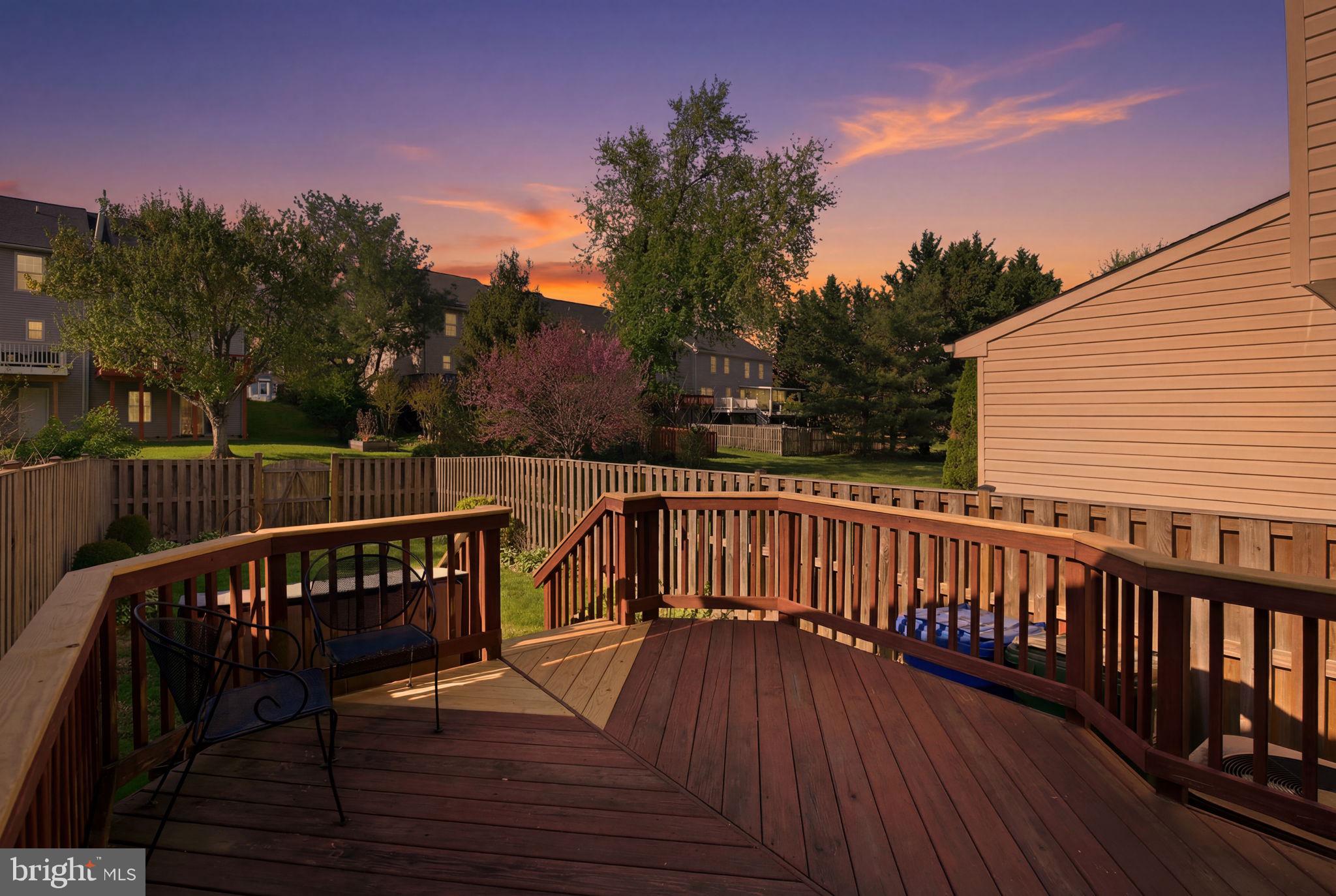 HUNTERS RUN VILLAGE - Residential