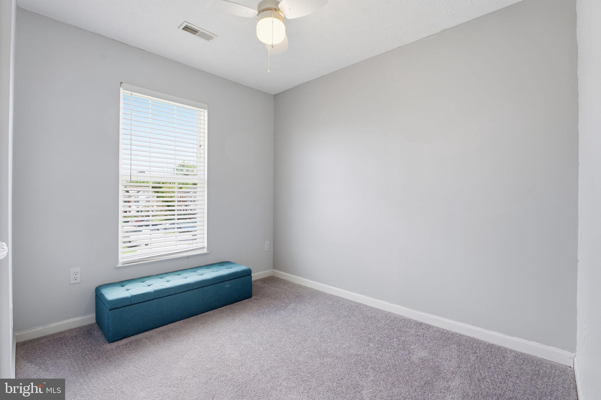 HUNTERS RUN VILLAGE - Residential