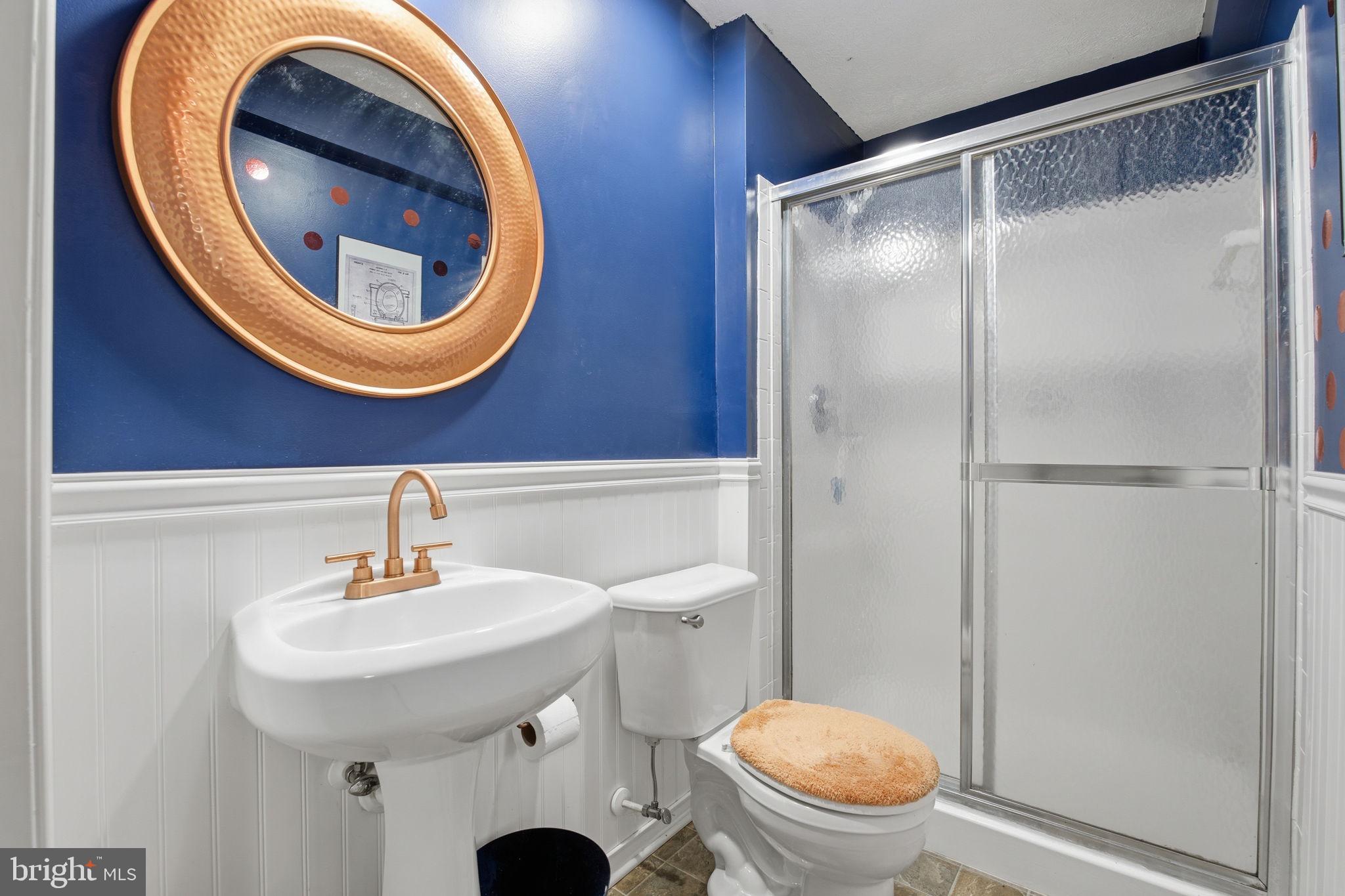 HUNTERS RUN VILLAGE - Residential