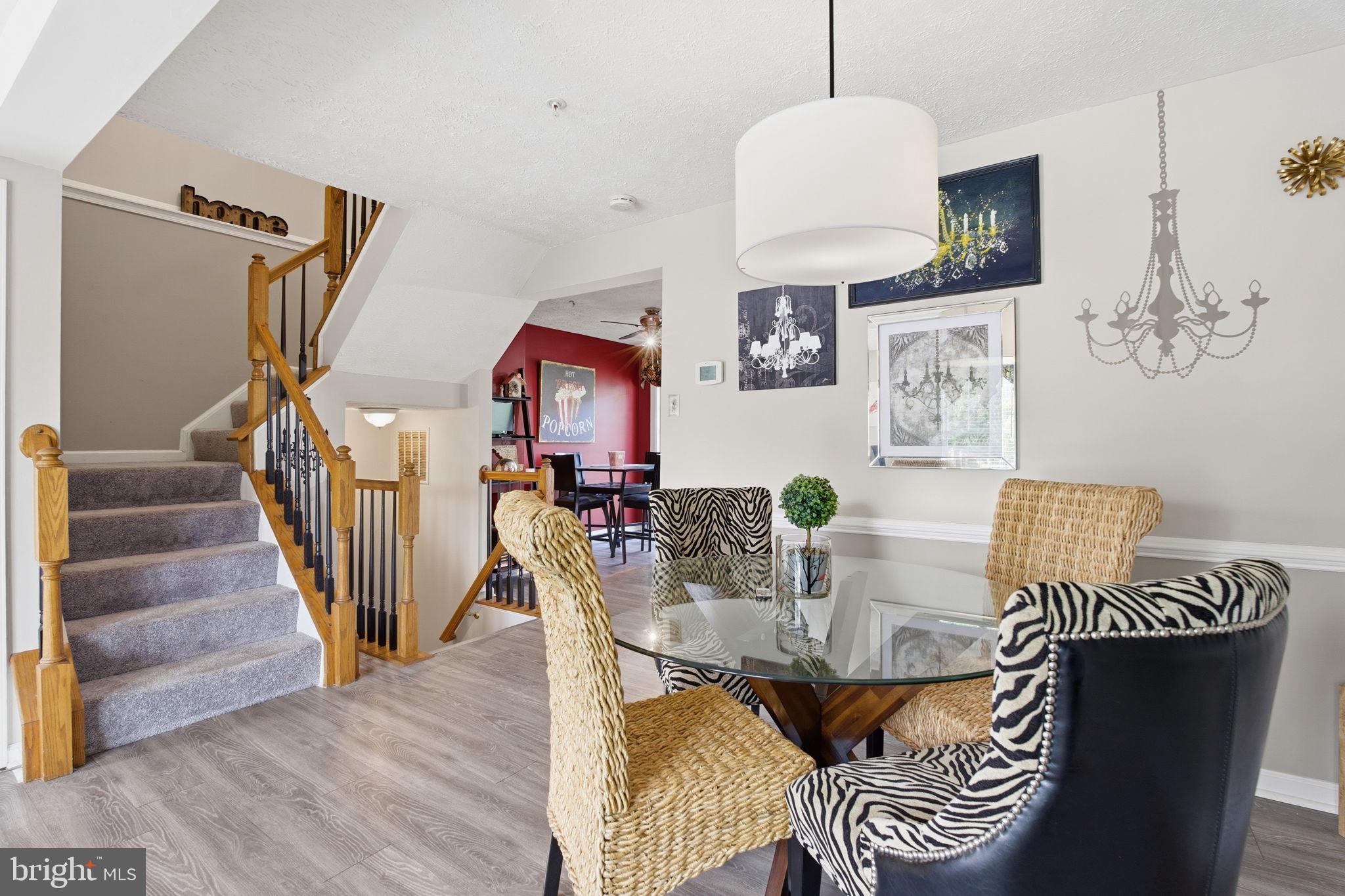 HUNTERS RUN VILLAGE - Residential