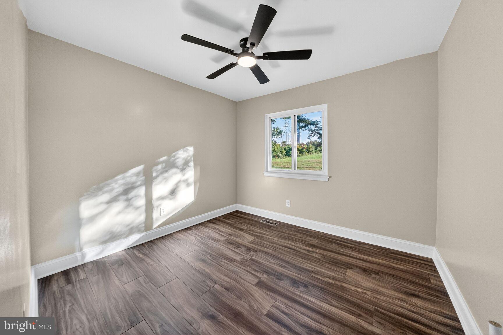 CLUB HILL - Residential