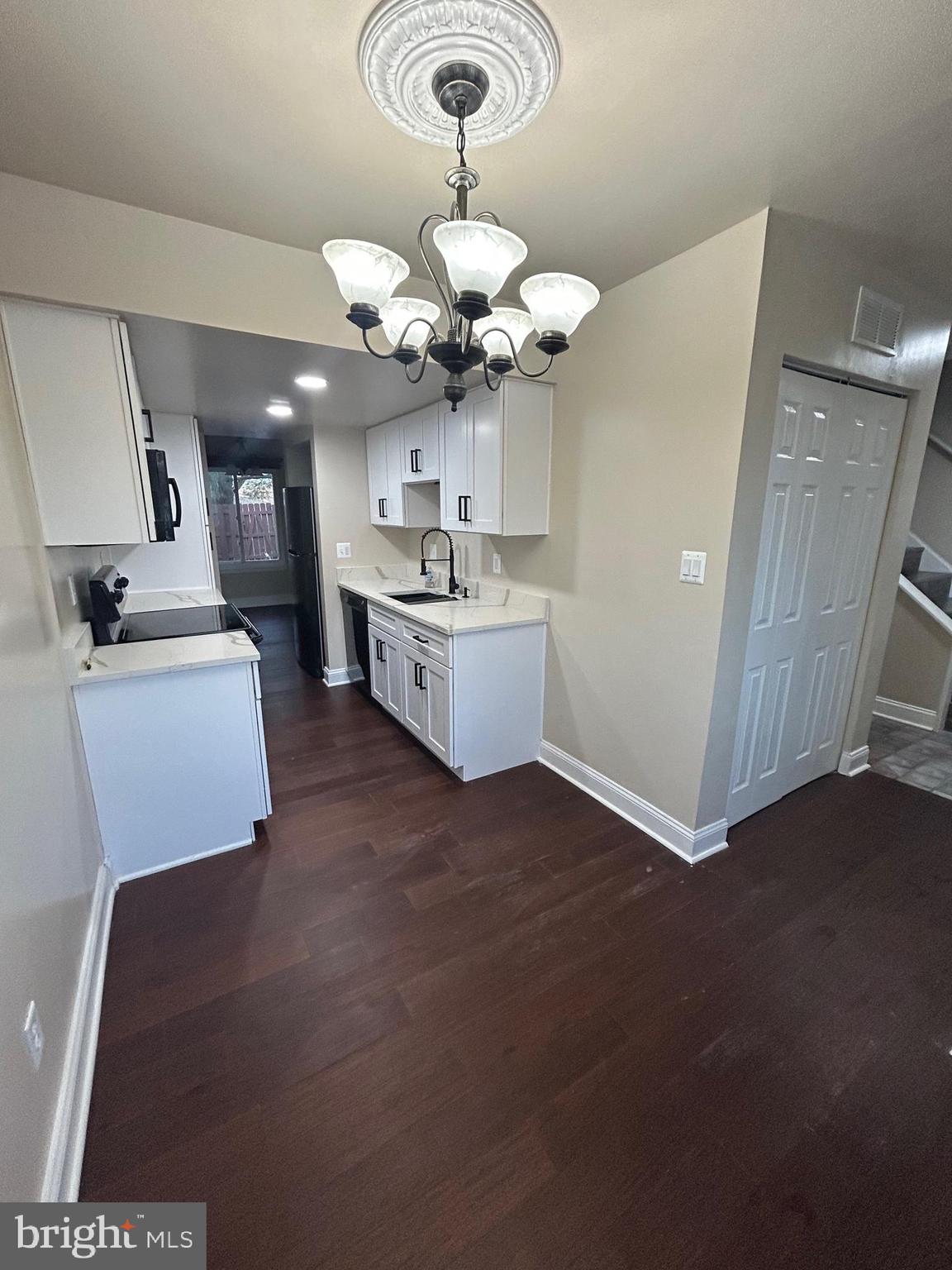 CLUB HILL - Residential