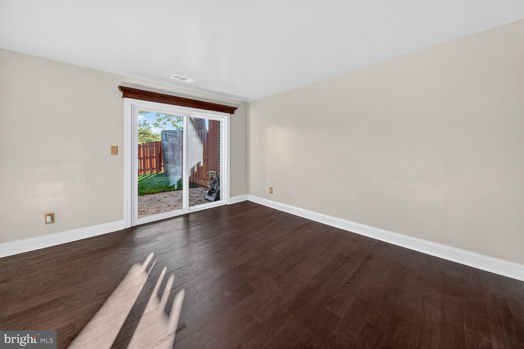 CLUB HILL - Residential