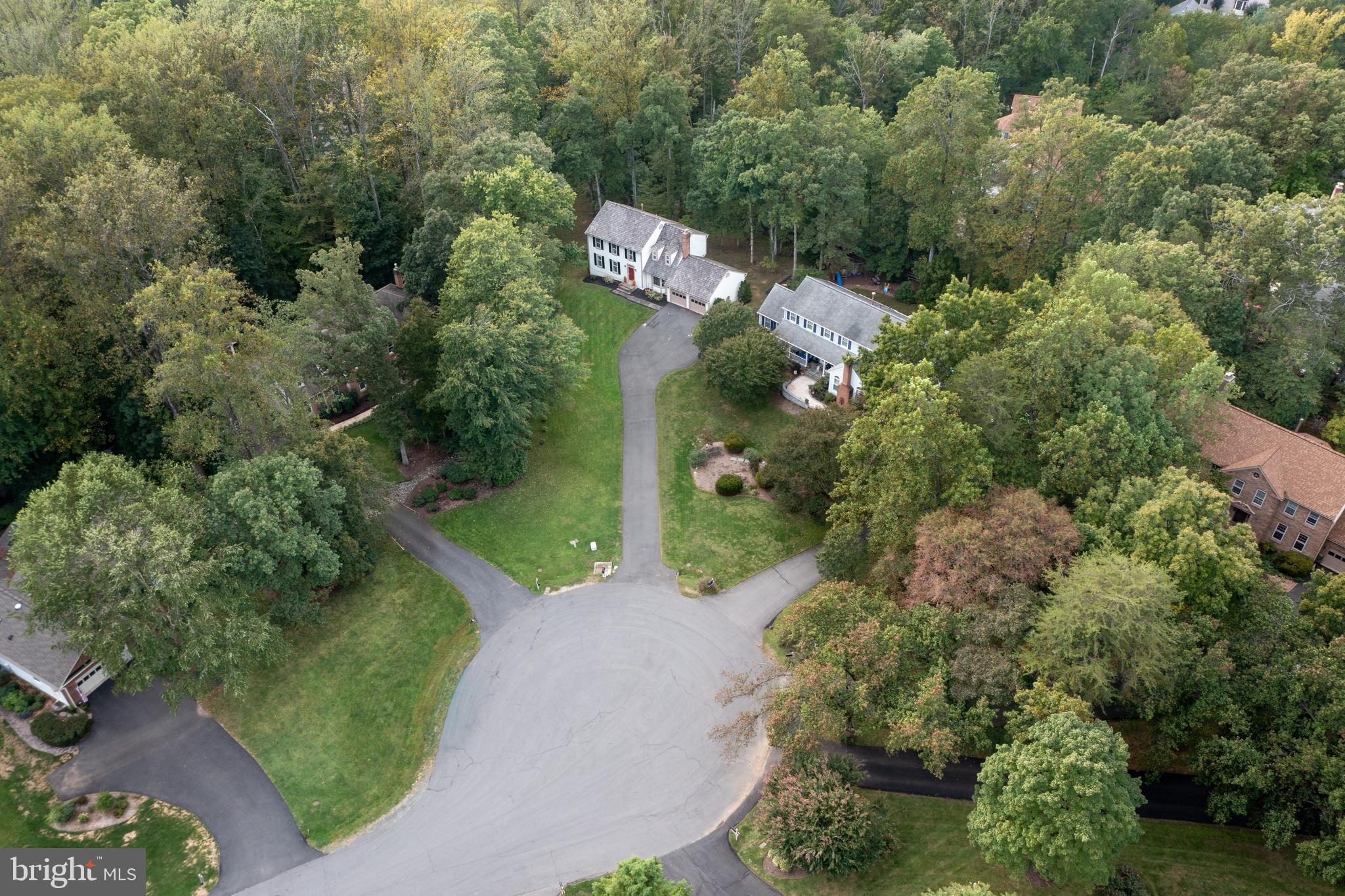 7104 PARK POINT COURT