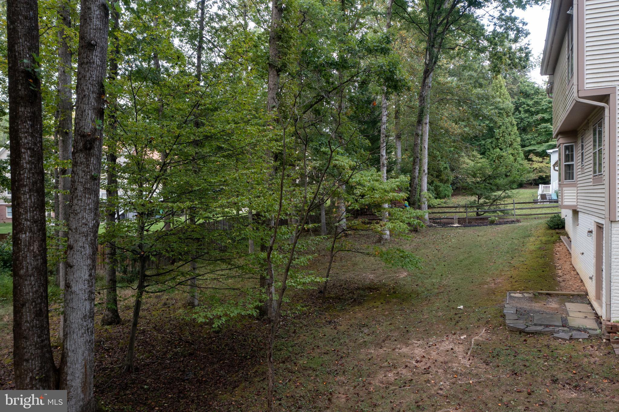 7104 PARK POINT COURT