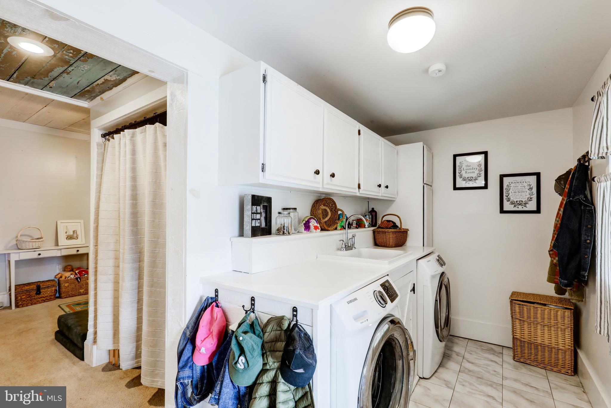 EAST COCALICO TWP - Residential