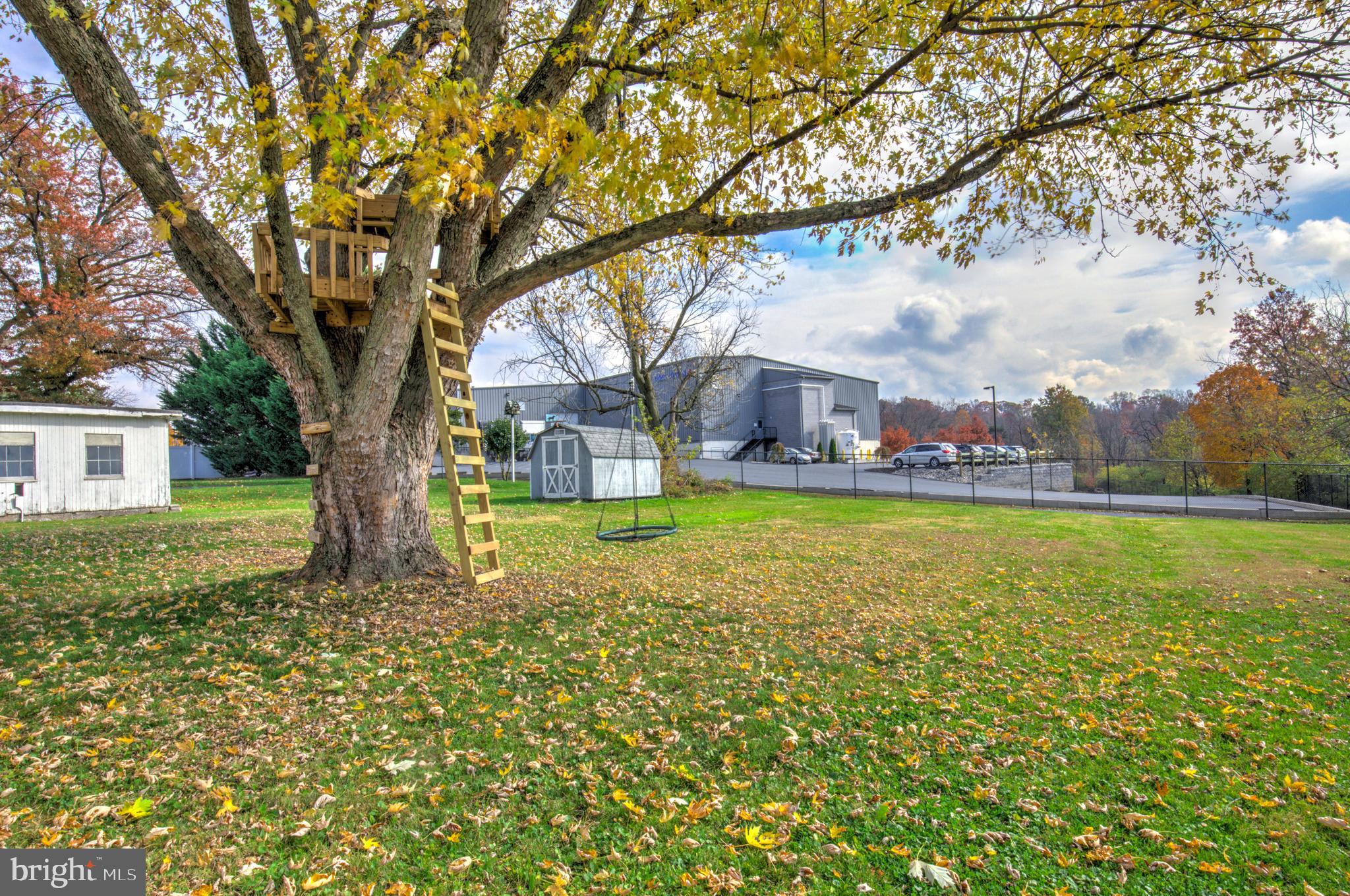 EAST COCALICO TWP - Residential