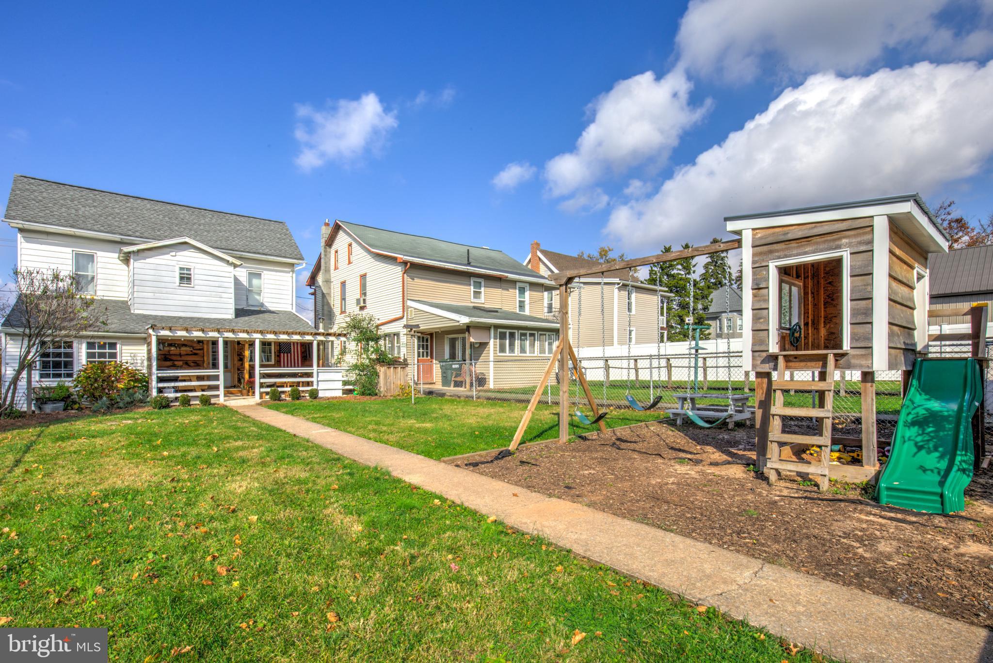 EAST COCALICO TWP - Residential