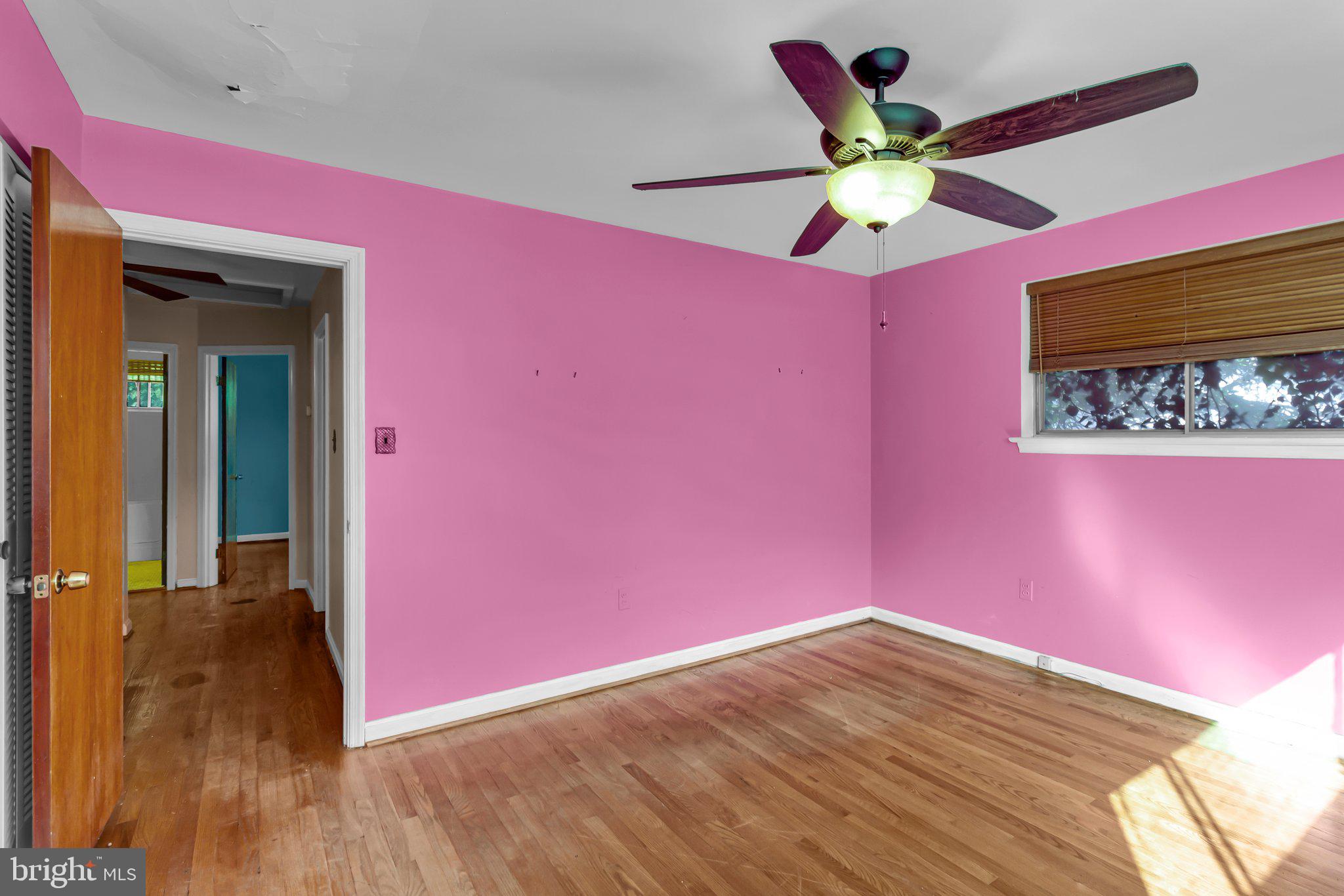 HILLANDALE PARK - Residential