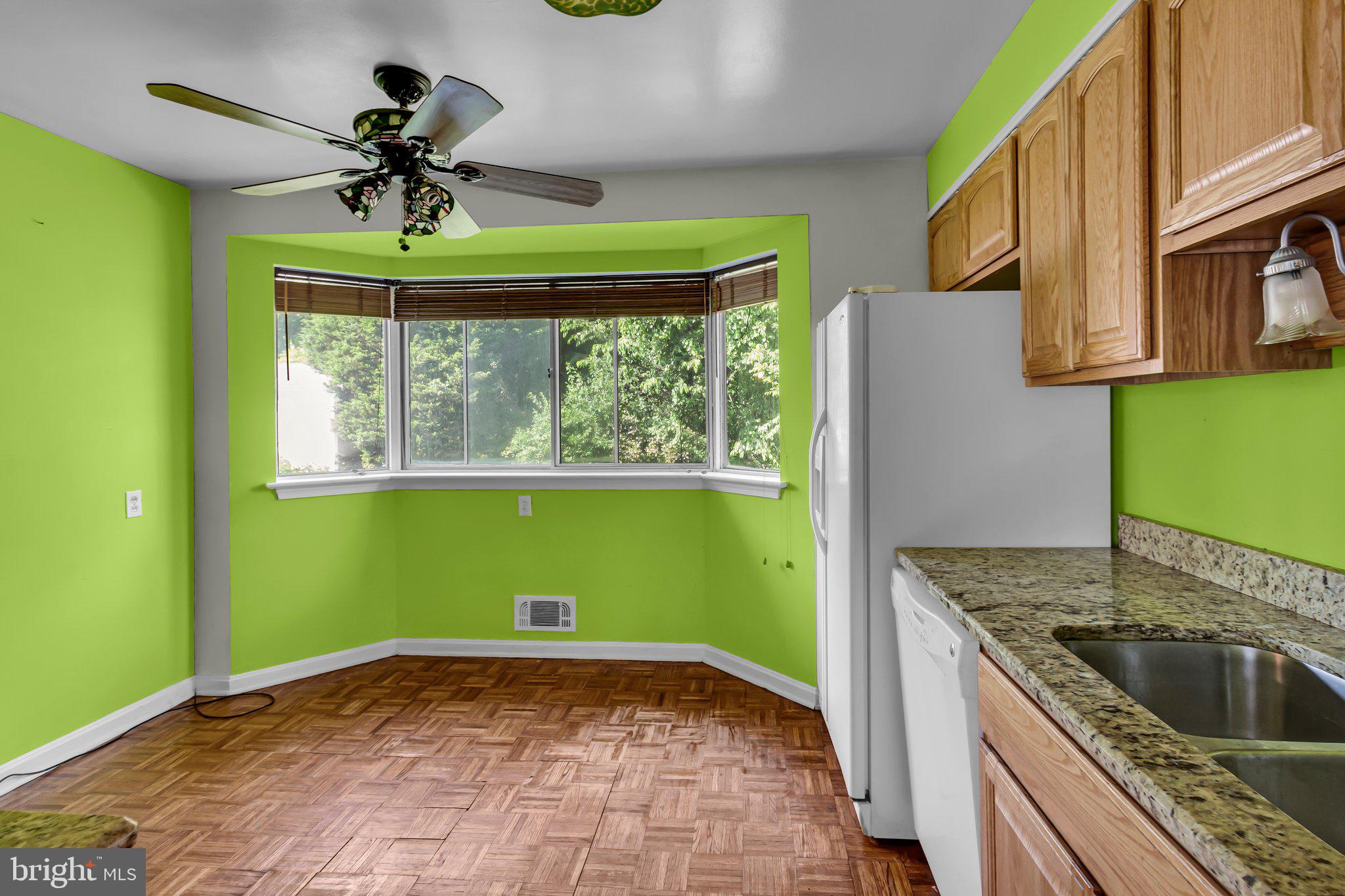 HILLANDALE PARK - Residential