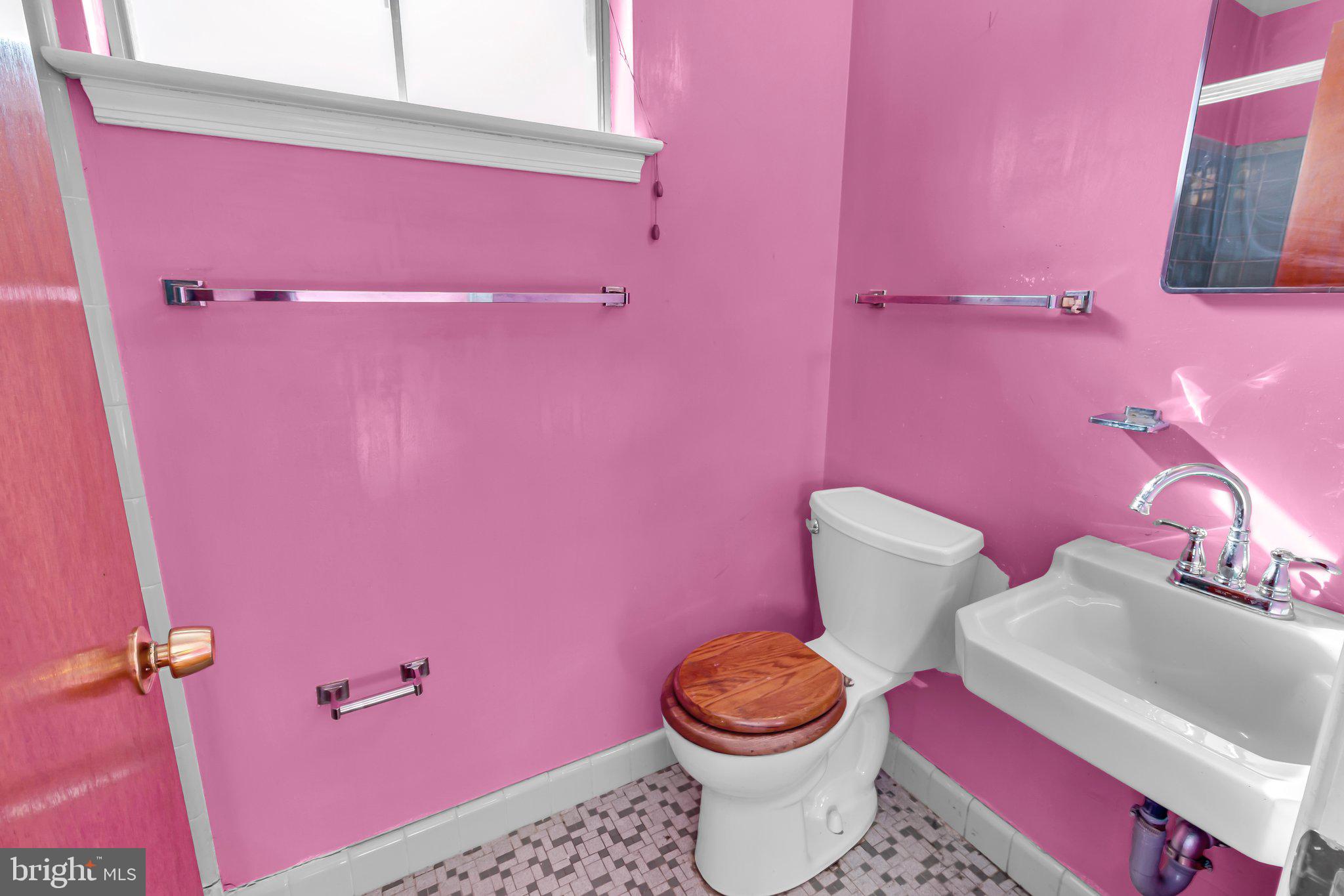 HILLANDALE PARK - Residential