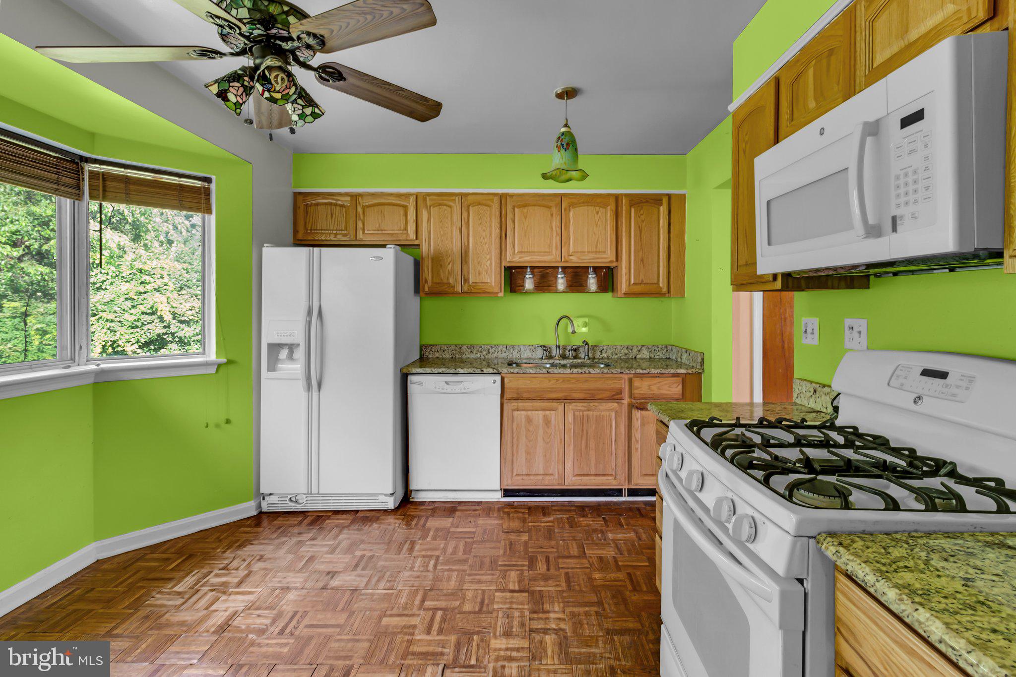 HILLANDALE PARK - Residential