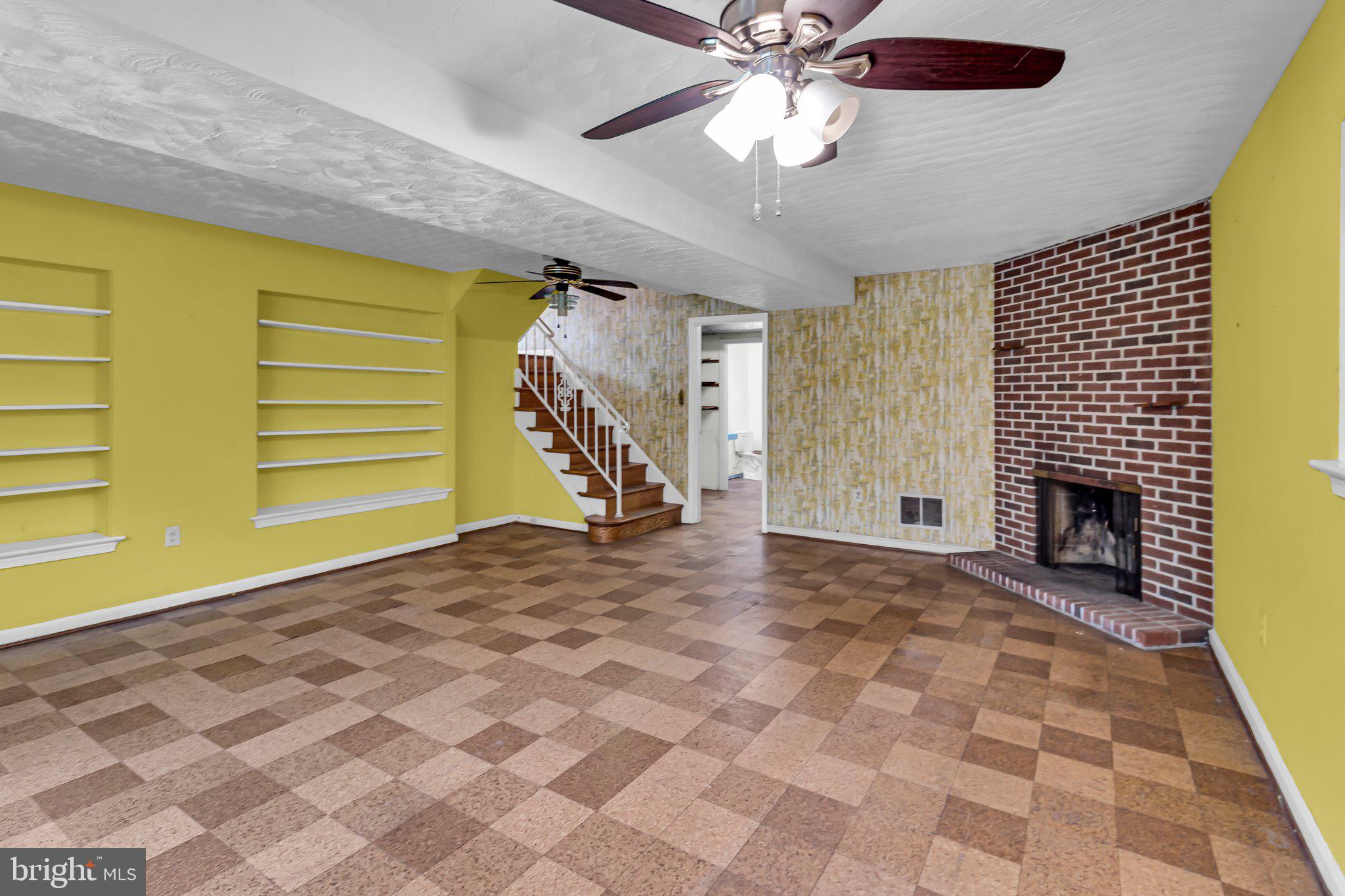 HILLANDALE PARK - Residential