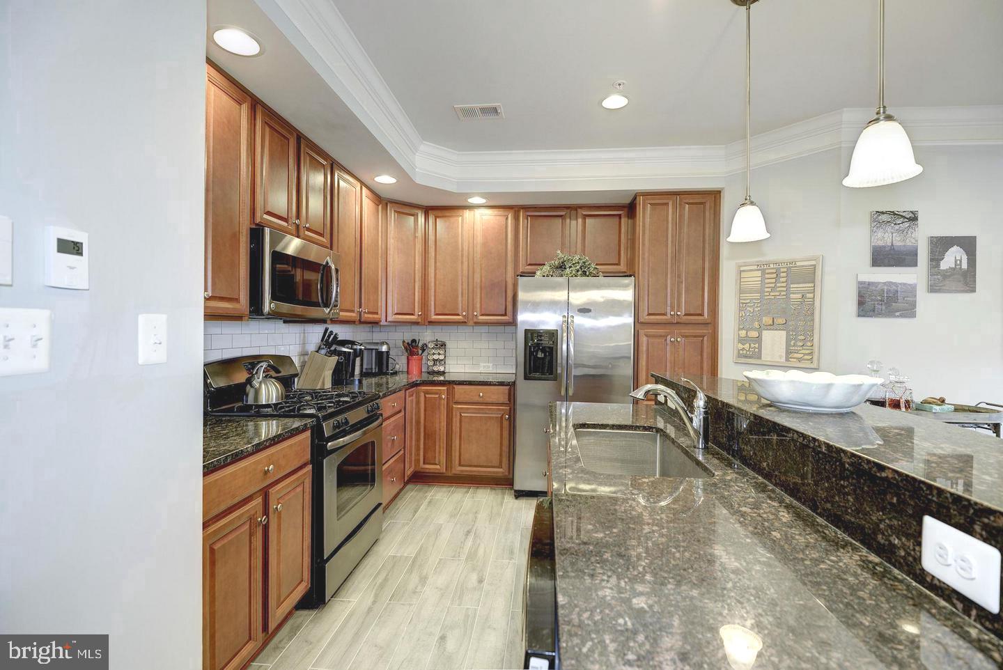 PARKLANDS AT WATKINS MILL - Residential Lease