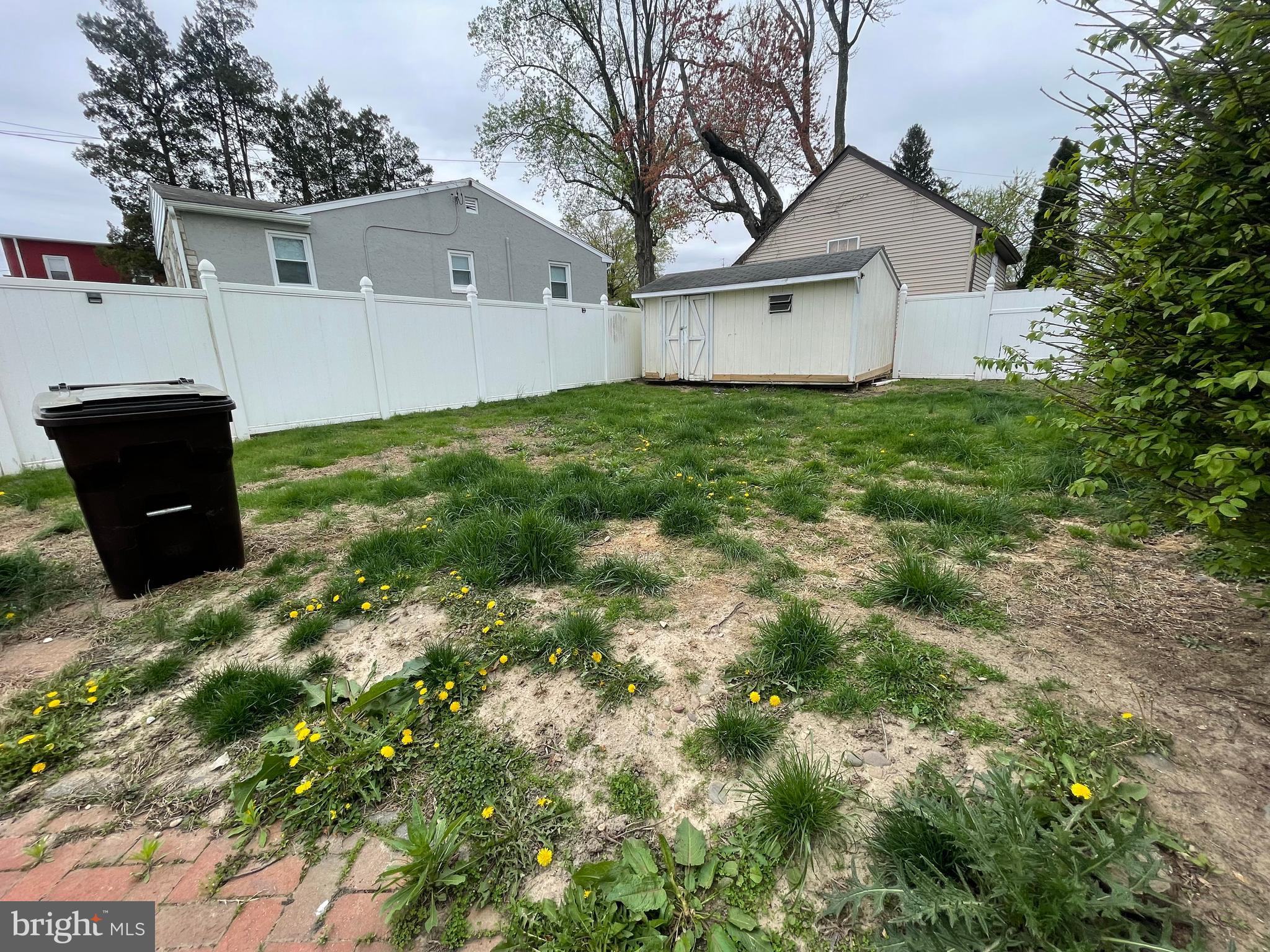 CORNWELL HGTS - Residential Lease