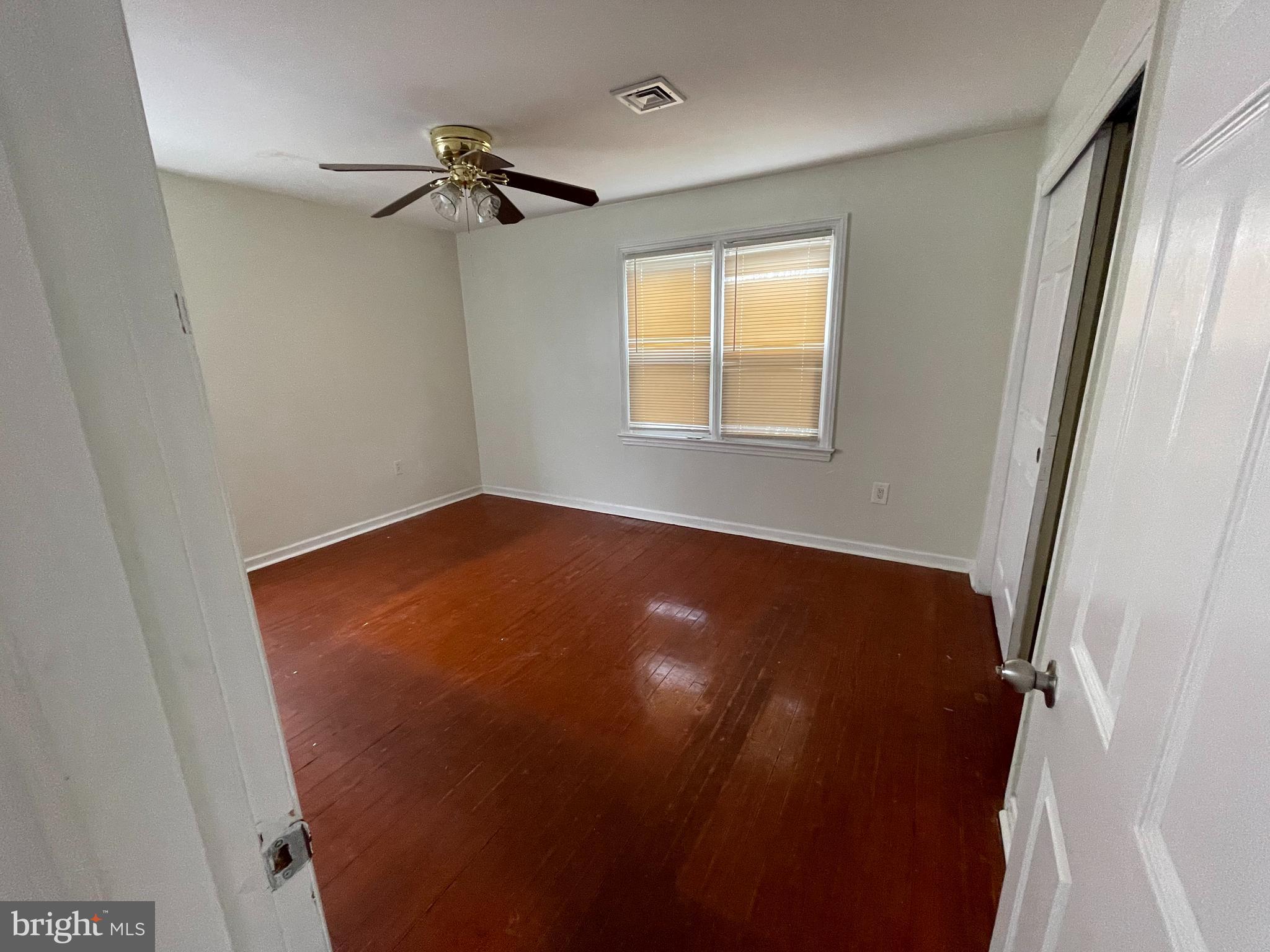 CORNWELL HGTS - Residential Lease